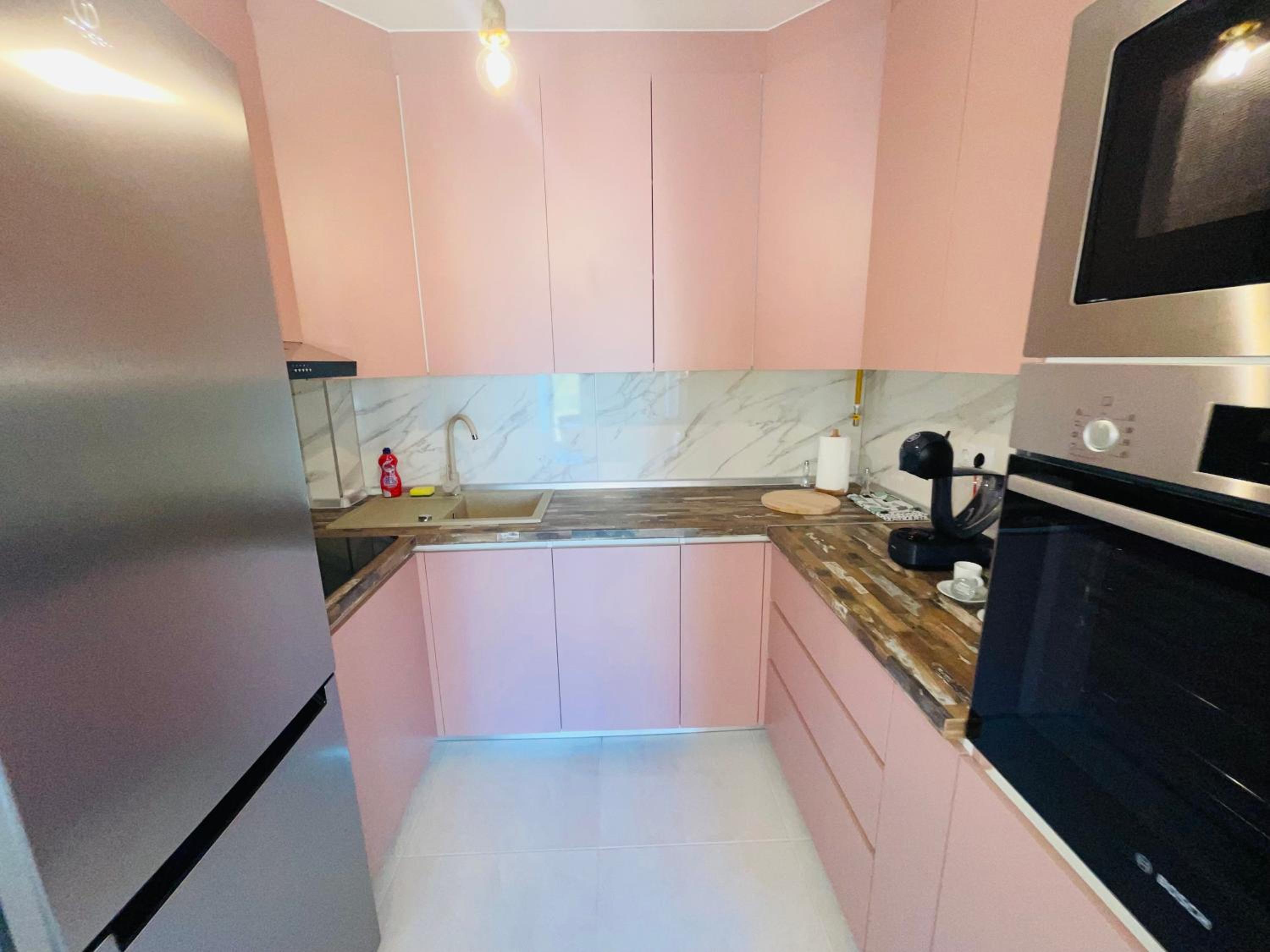 Apartment 7