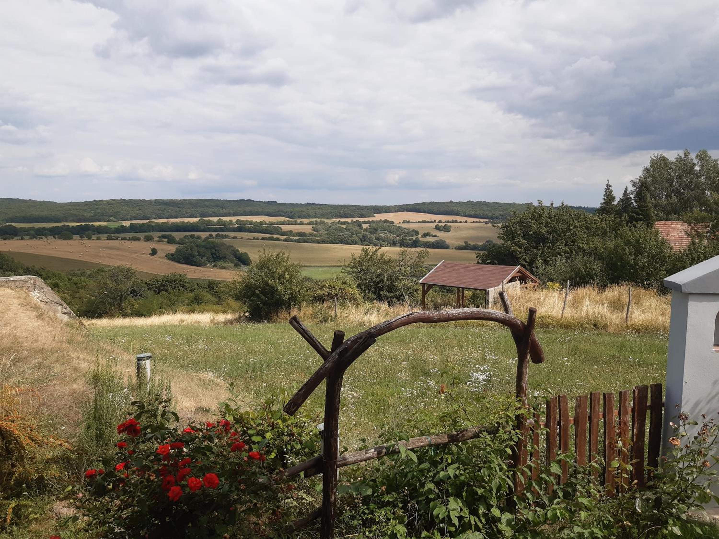 Vértestolna Vendégház view 2