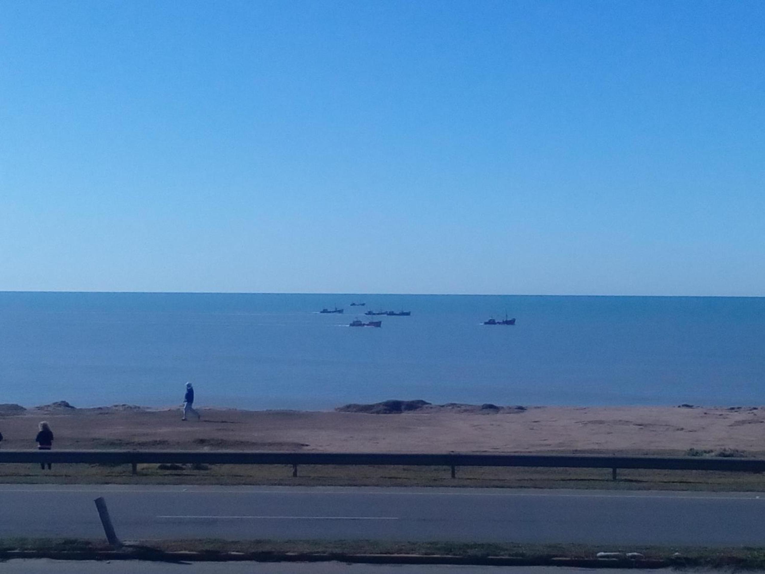 Playa Dorada, fte mar, gran 2 amb 4 pax, quincho parrilla