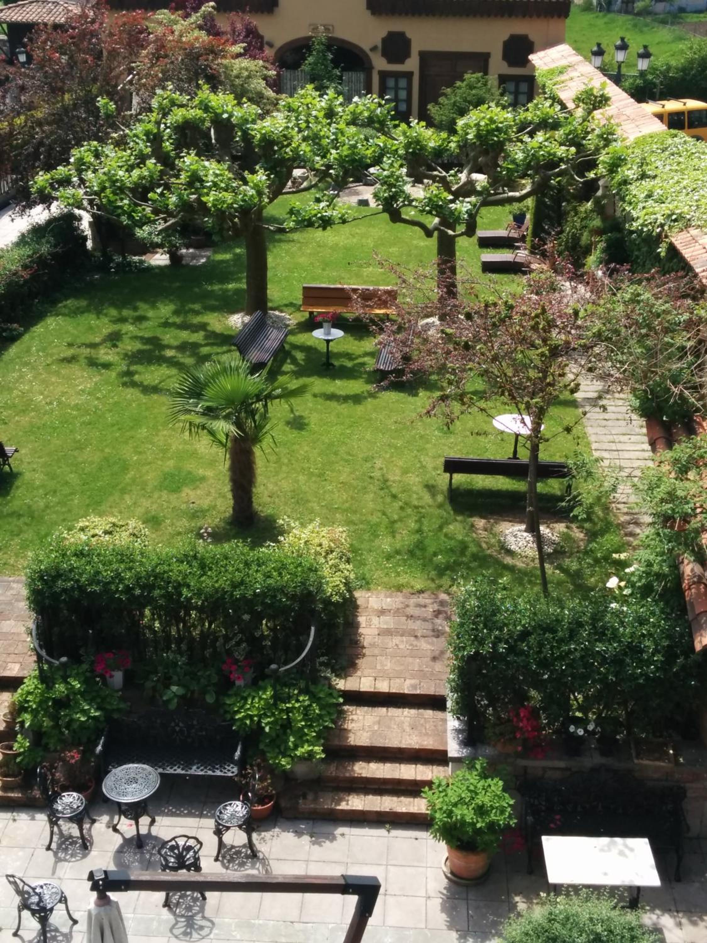 Apartamentos La Pontiga *** view 4