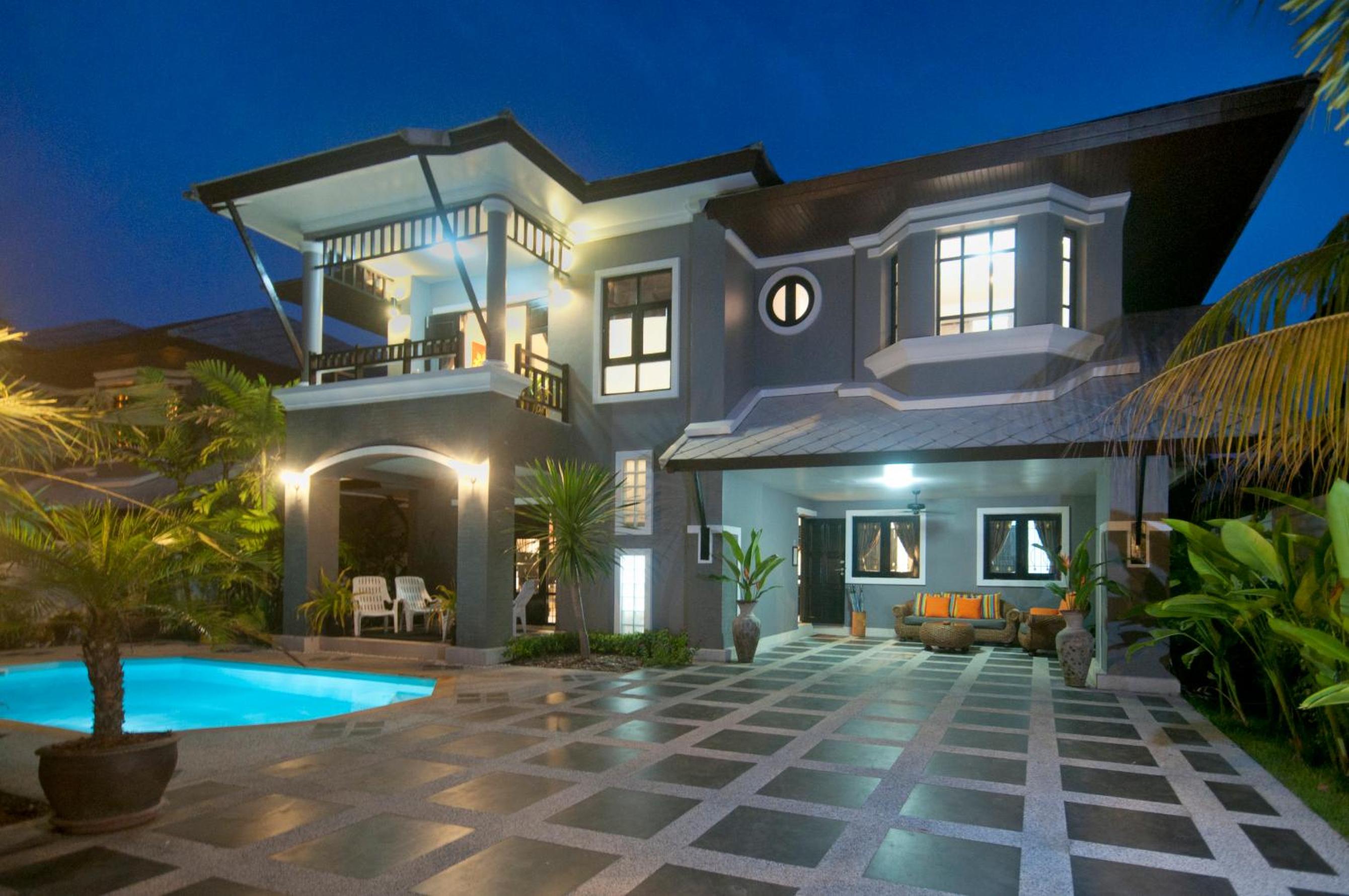 Baan Santhiya Private Pool Villas - Hotel style service with Free Tuk Tuk