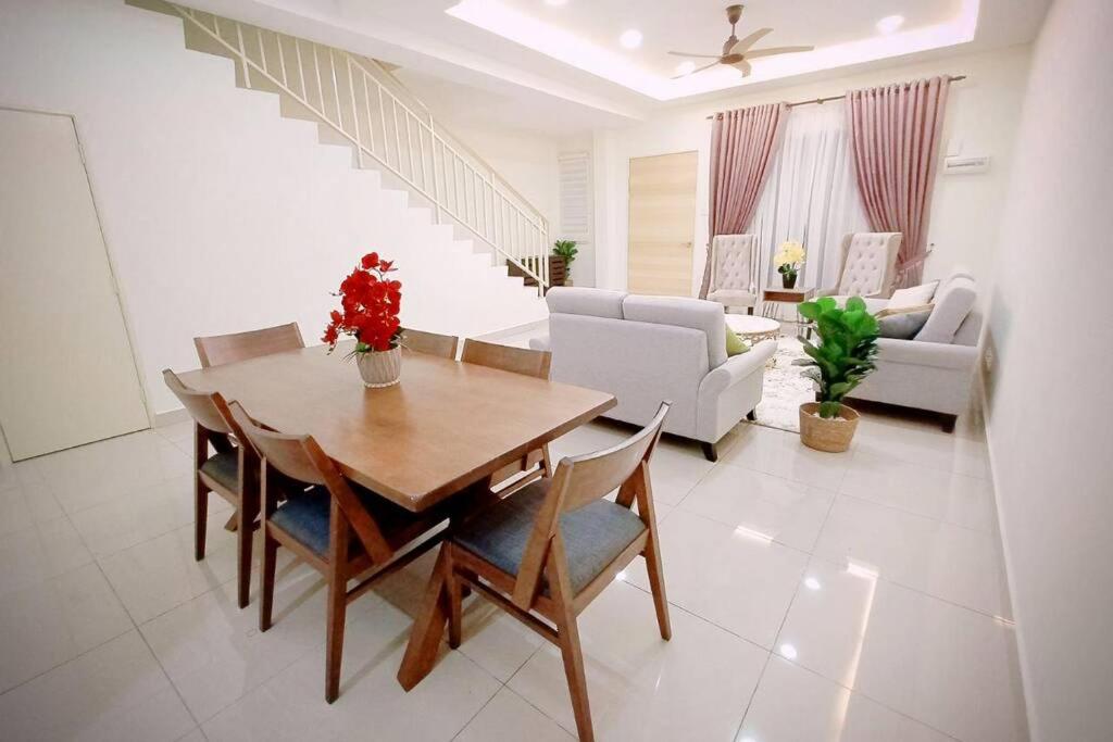 JASMINE HOMES photo 6