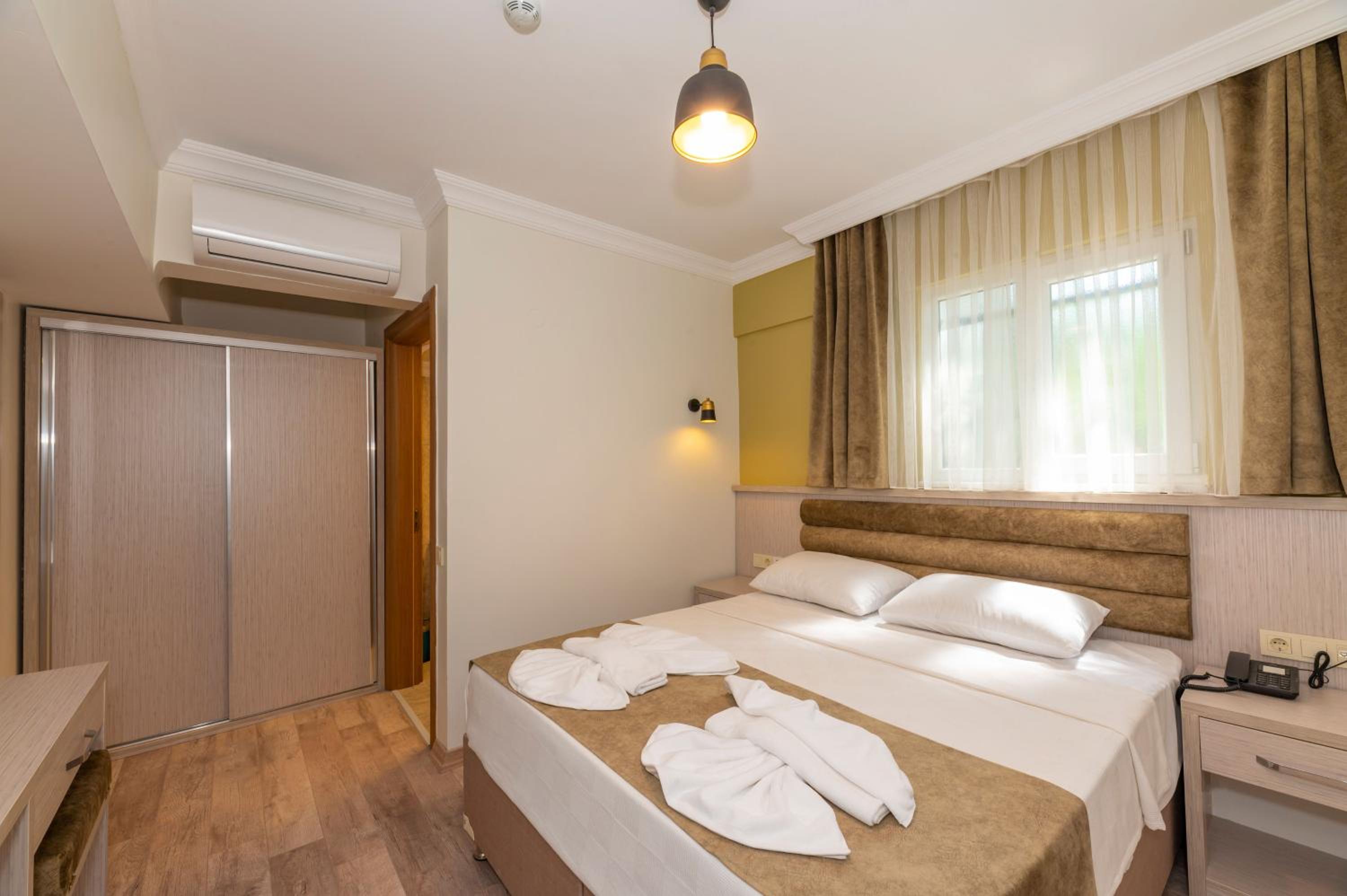 Bazaar Hotels Eski Şehir - Image 33