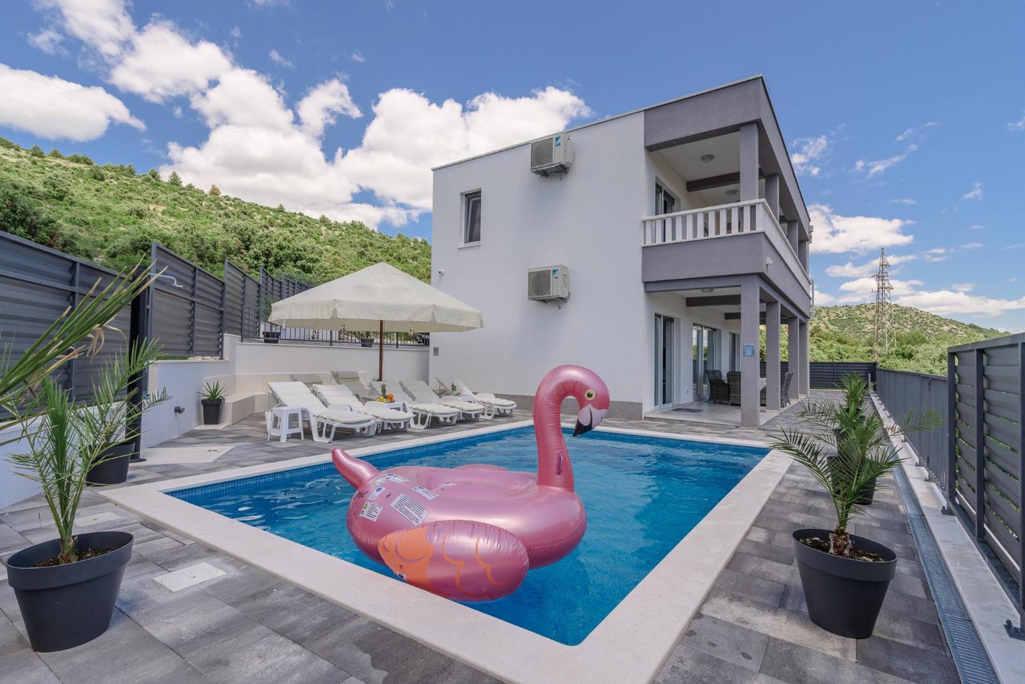 VILLA Mari with private pool view 2
