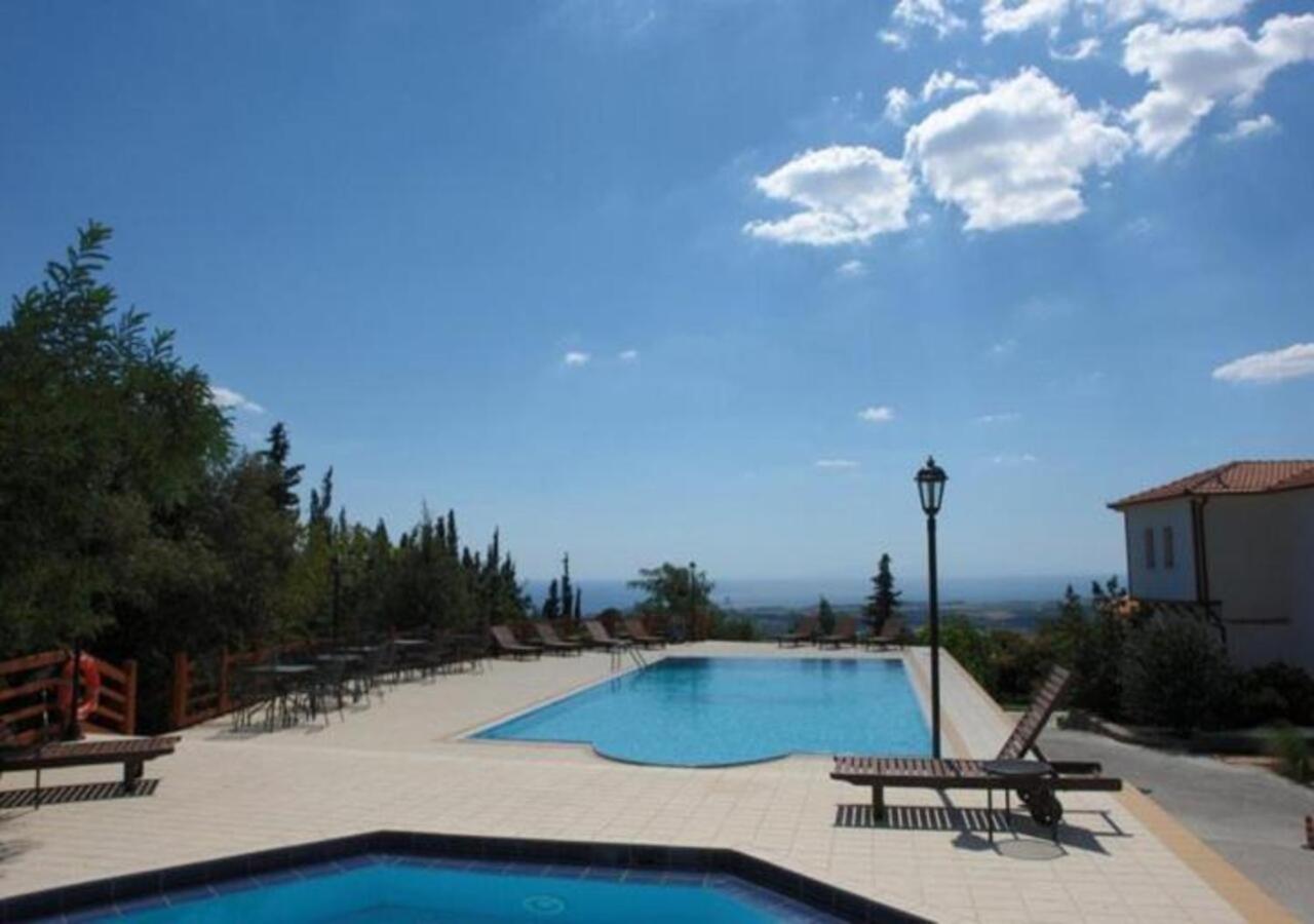 Roxani Country House Resort