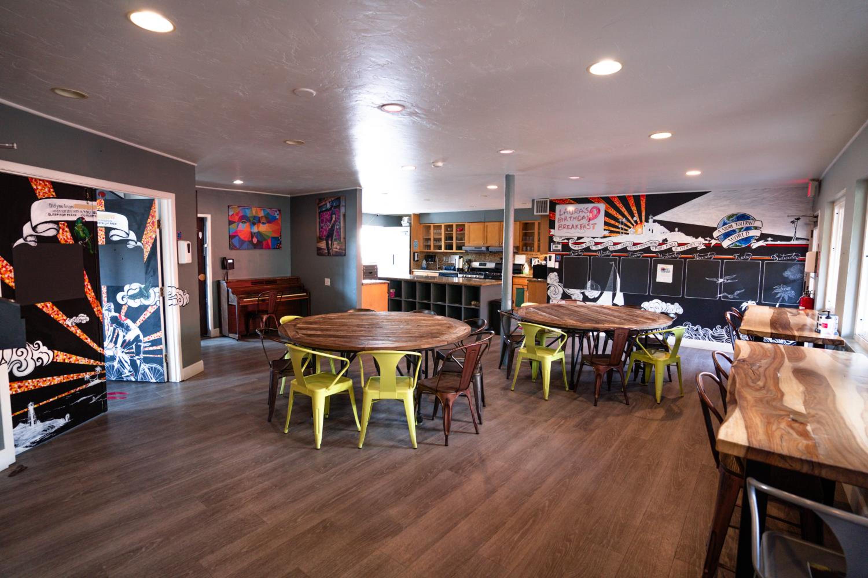 California Dreams Hostel - Ocean Beach view 2