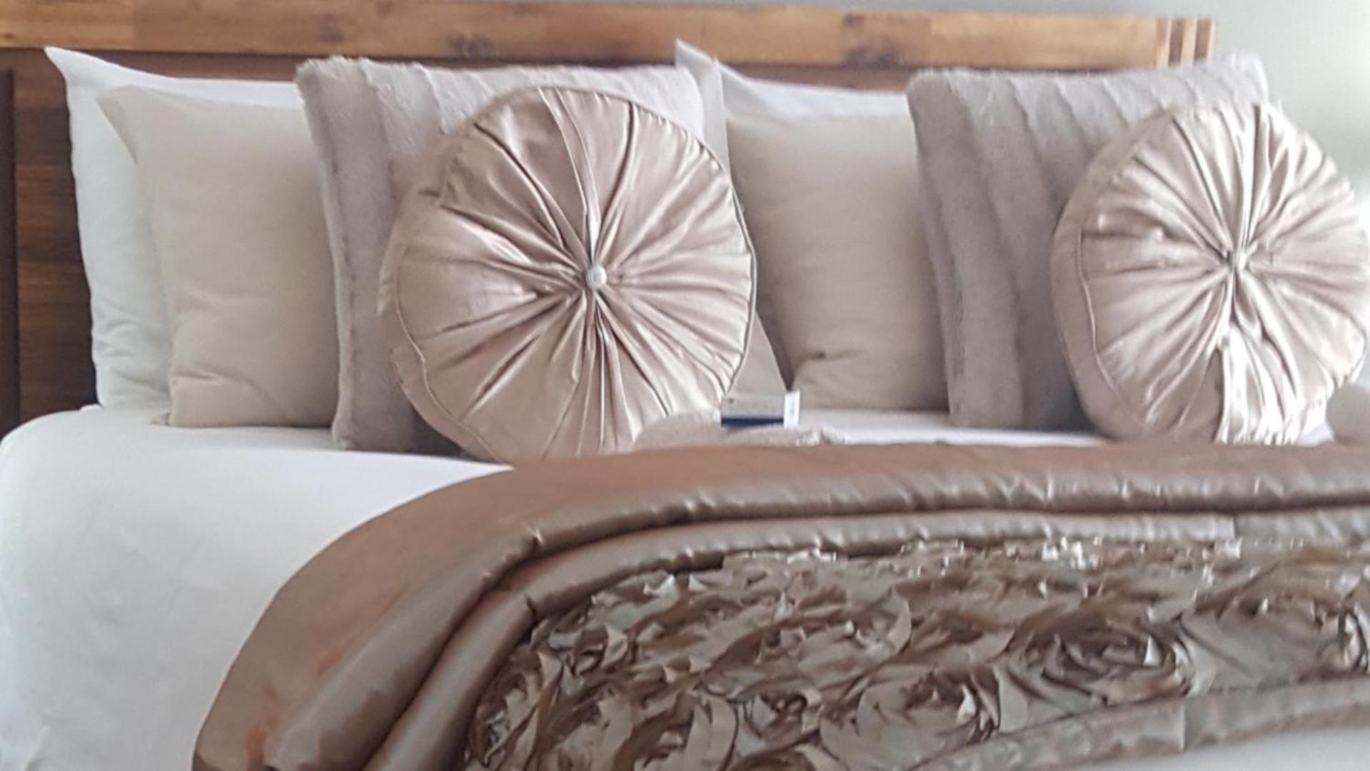 Caza Blanca Apartments ( La como Lifestyle Estate) view 4