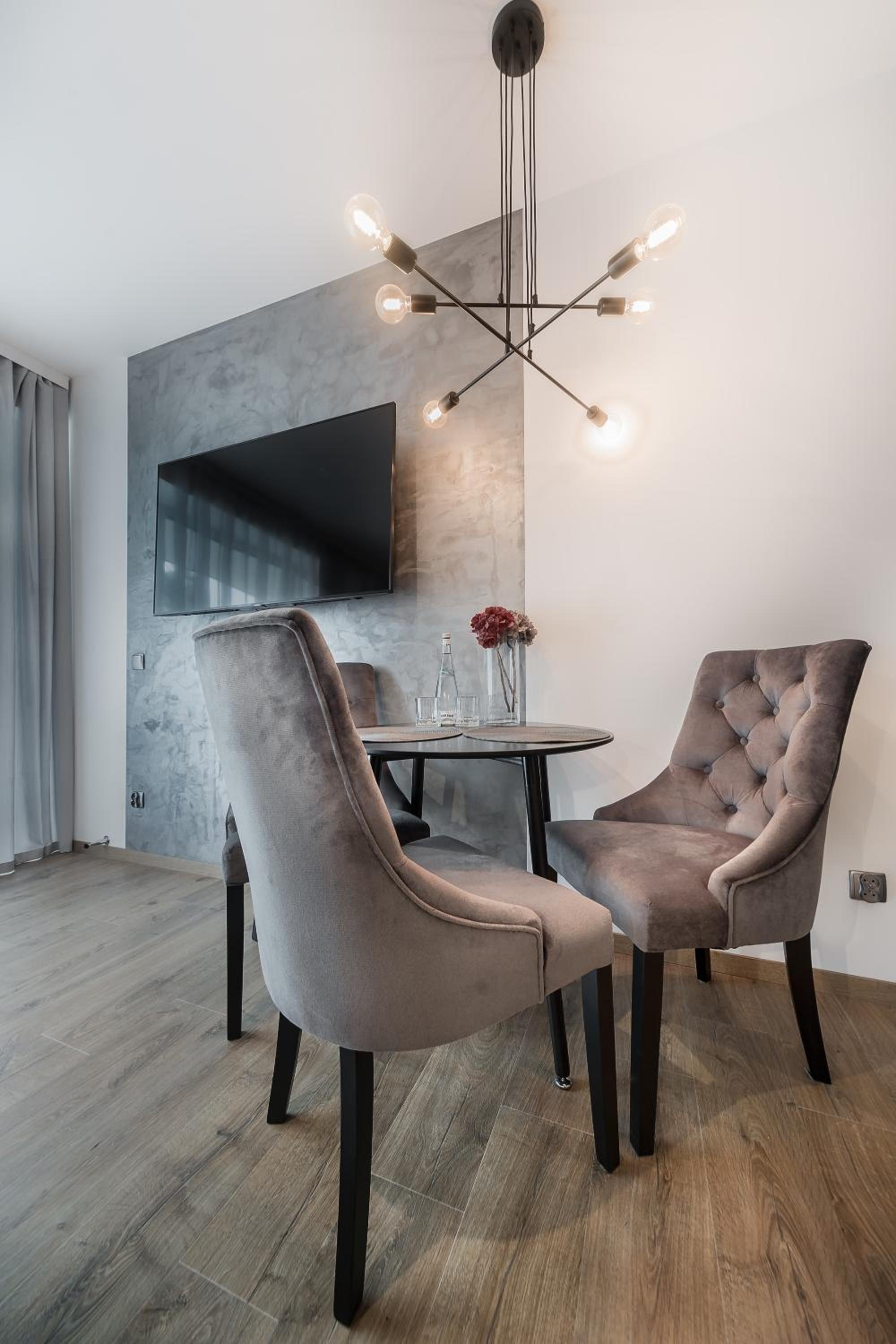 Lividus Apart Park by Lev&Sons Apartments