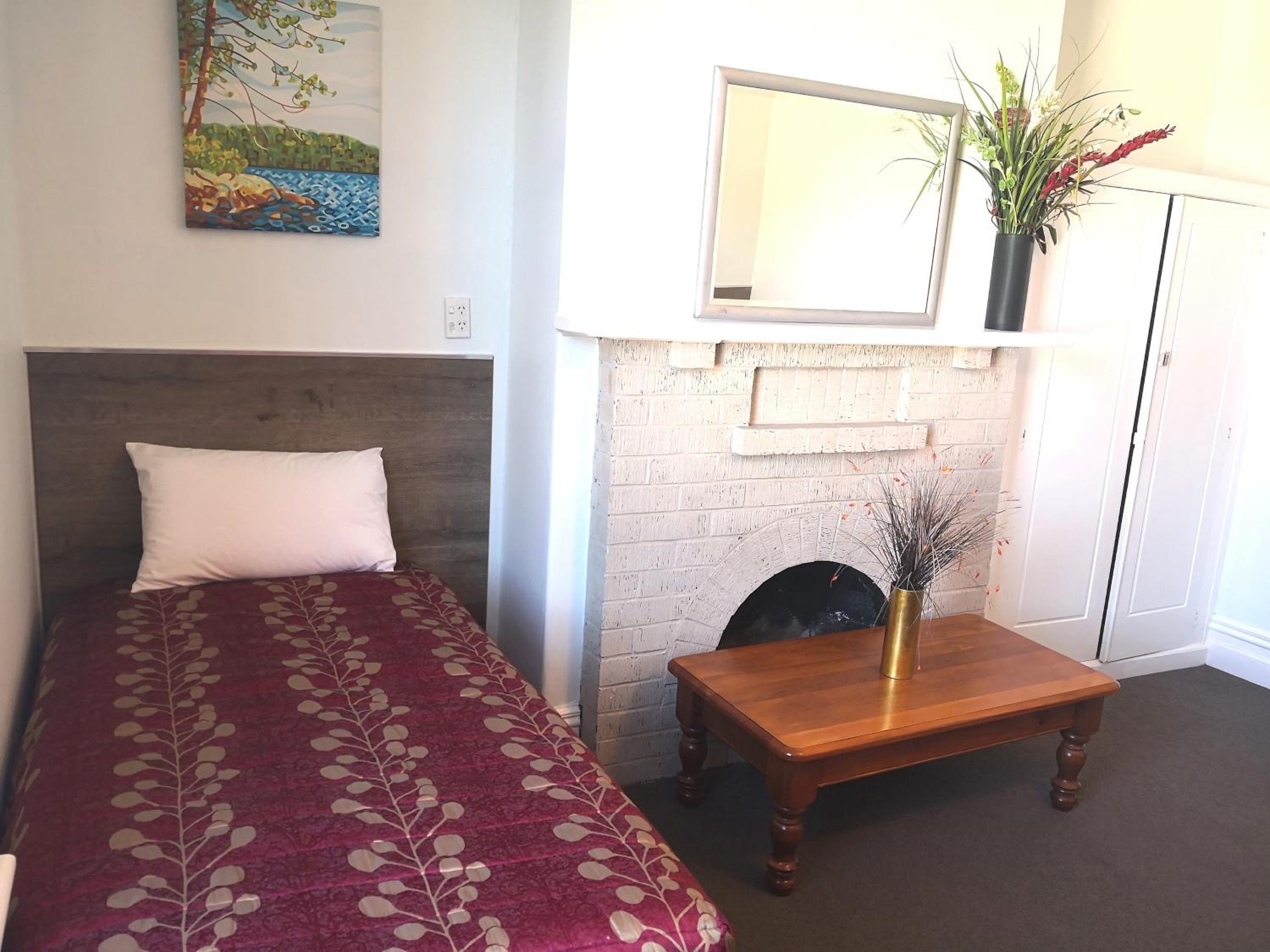 Owens Motel