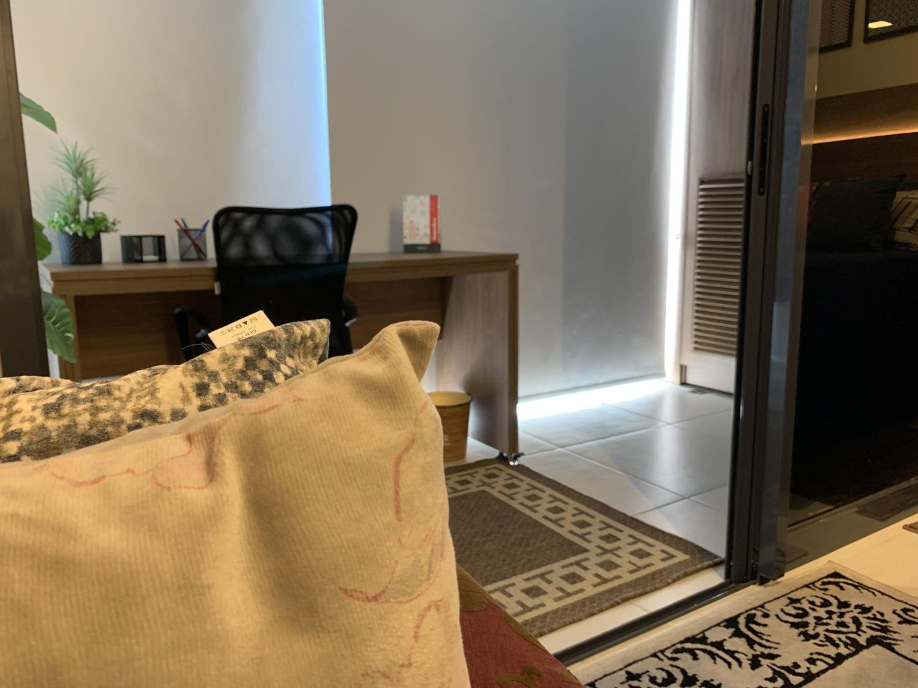 hotel room