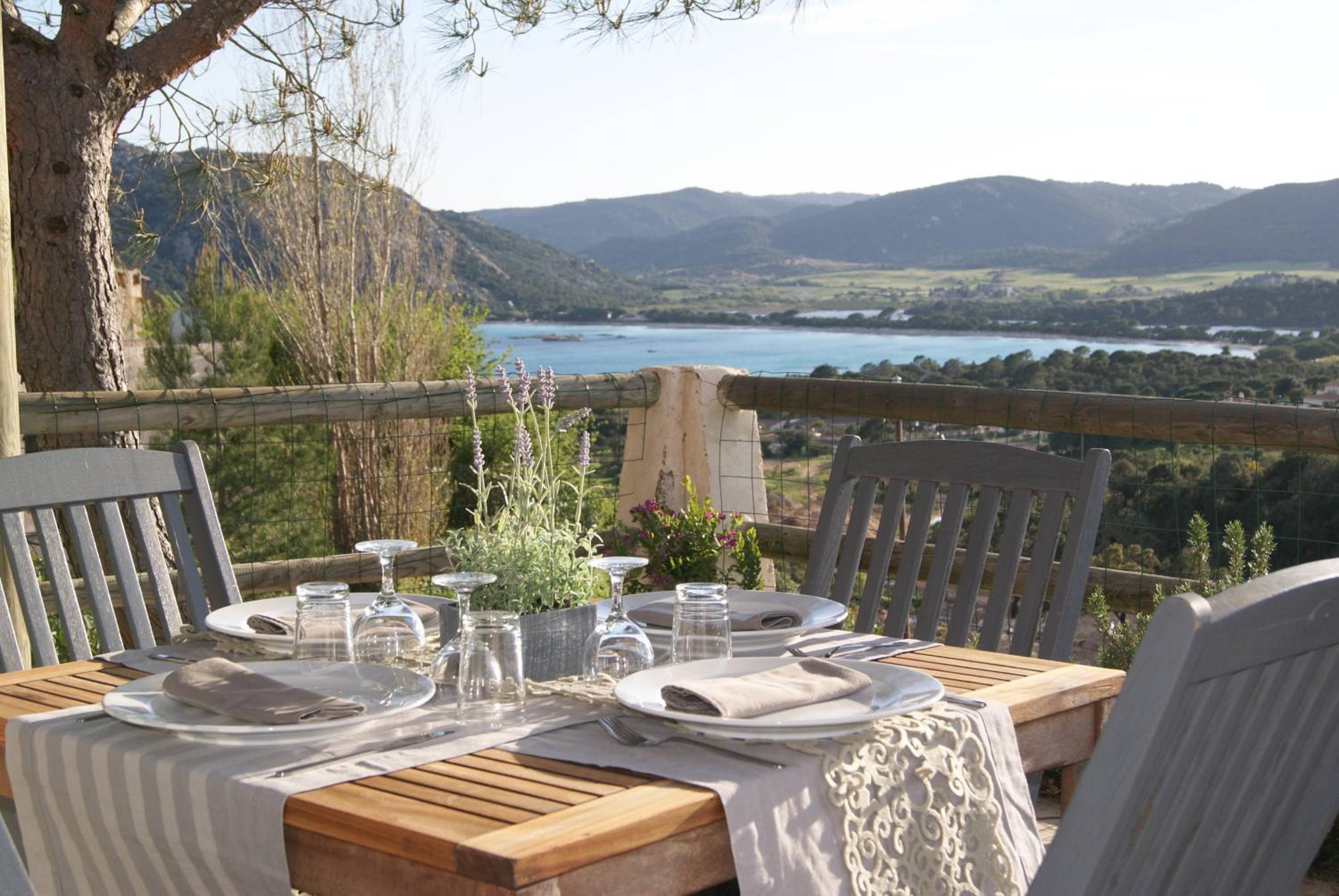 outdoor BBQ area