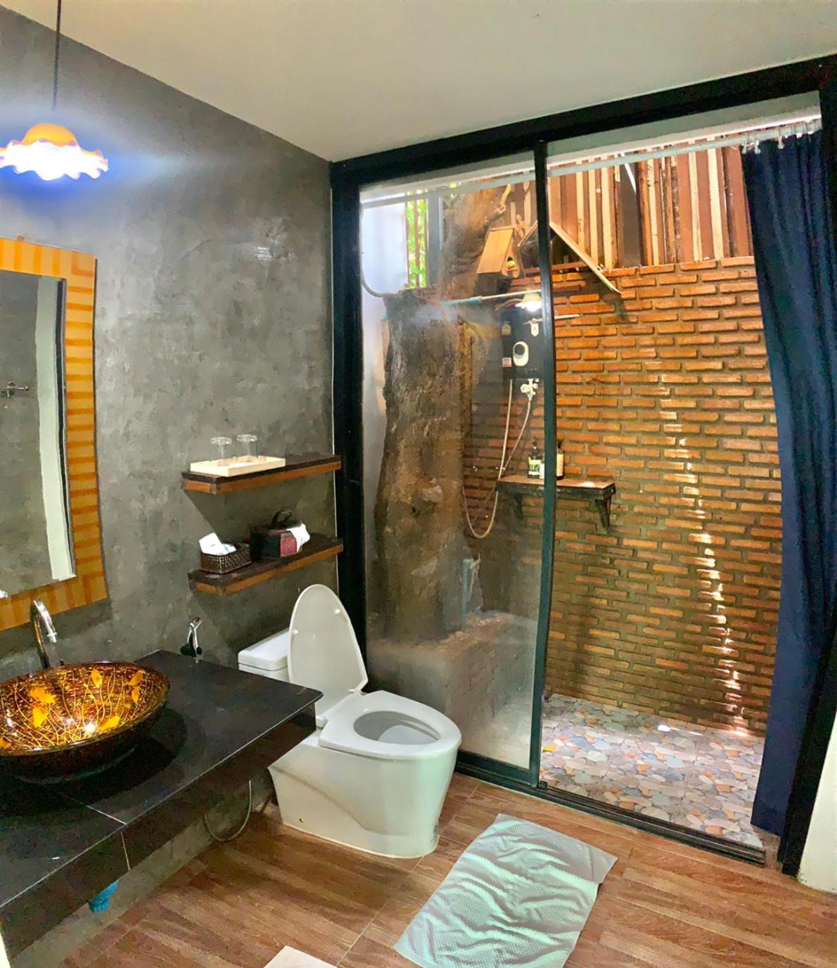 Nan Rim Nam Resort