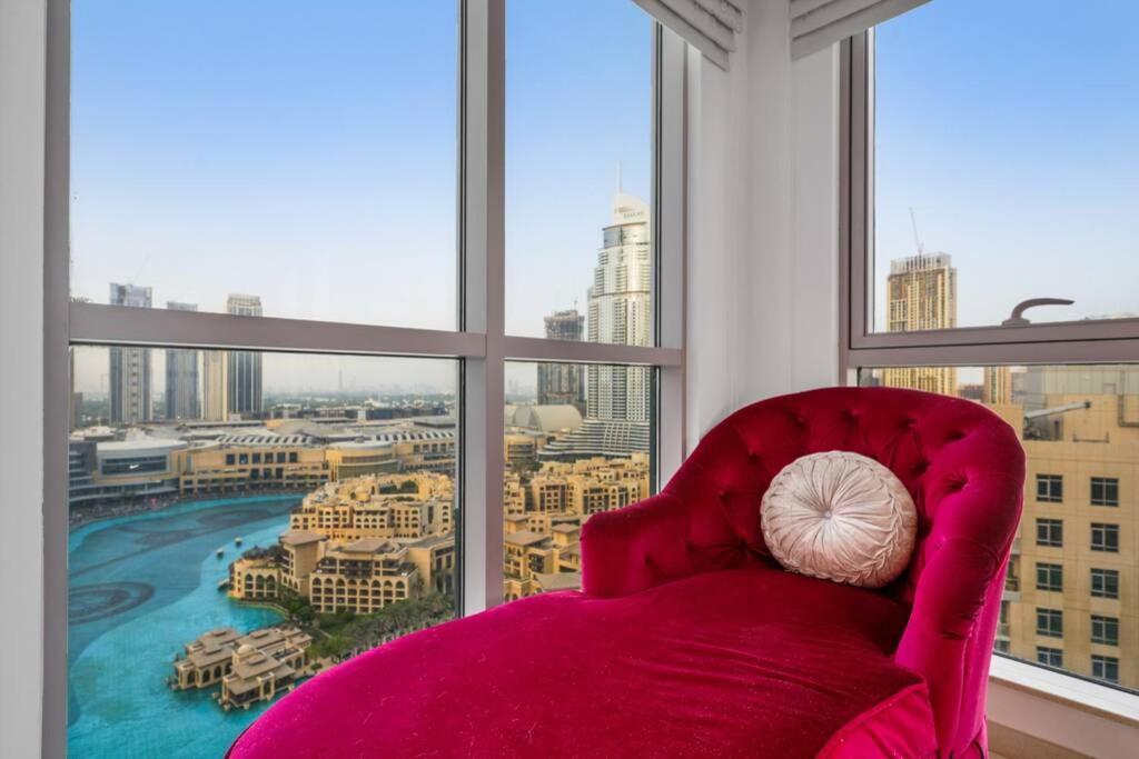 Spectacular Burj & Fountain View - Luxurious 3 Bedrooms & Maids room - The Residences