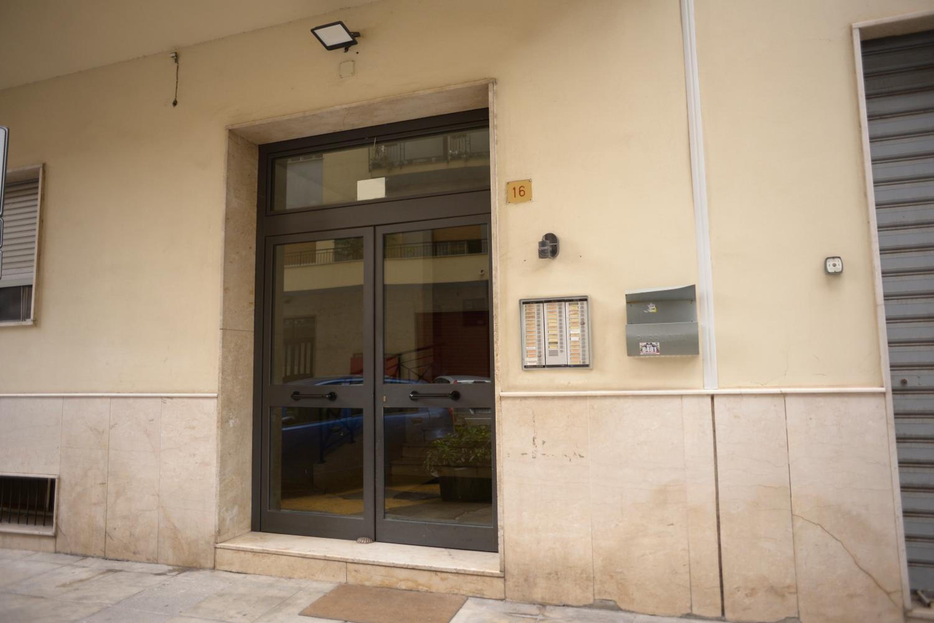 Qubba Palermo - Modern Flat & Self Check-in view 2