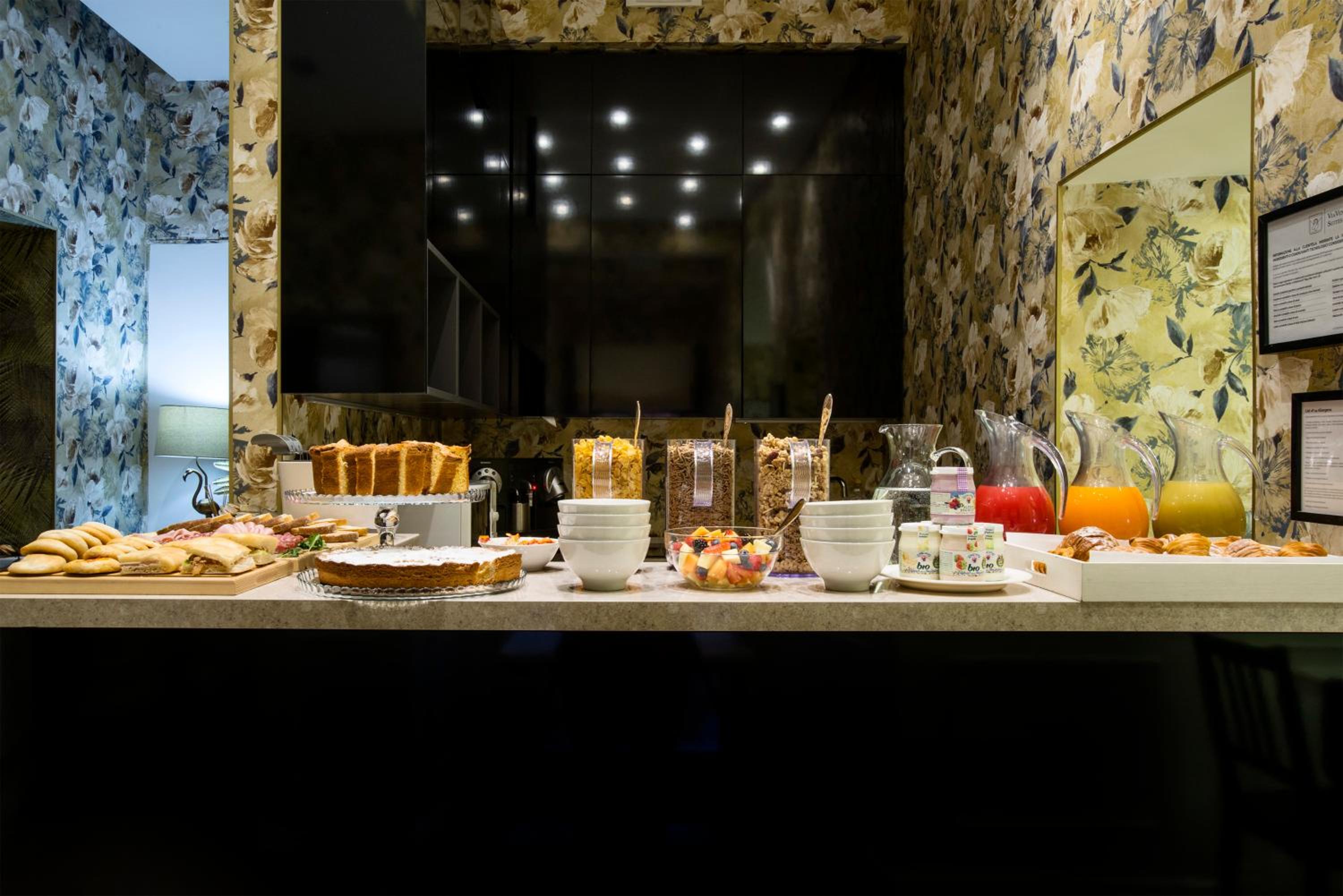 Via Veneto Suites