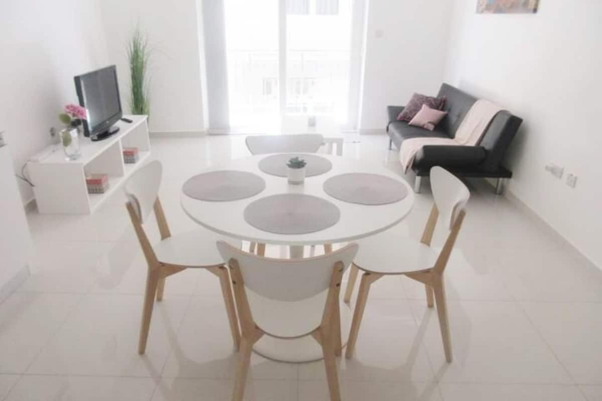 Sliema Ferries Apartment view 2