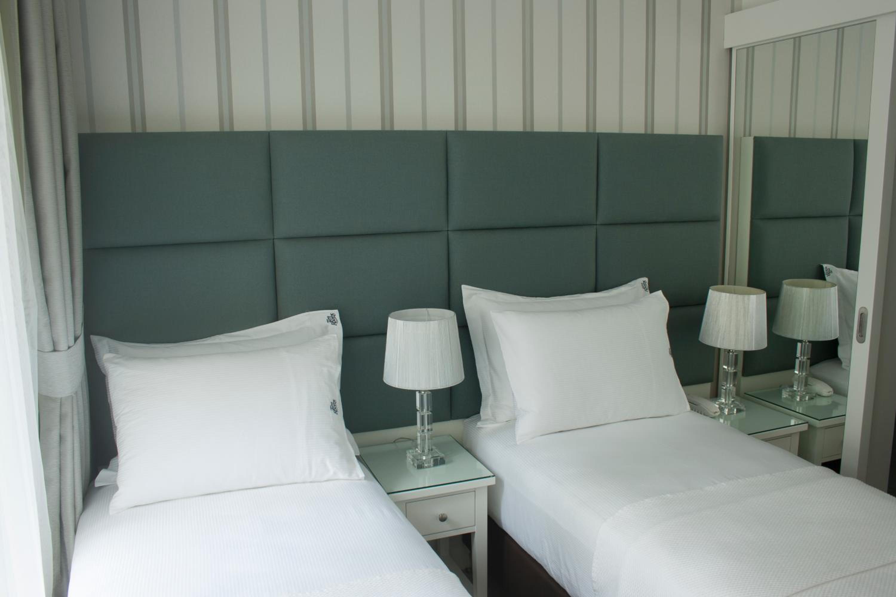 Ten Rooms İstanbul Otel - Image 9