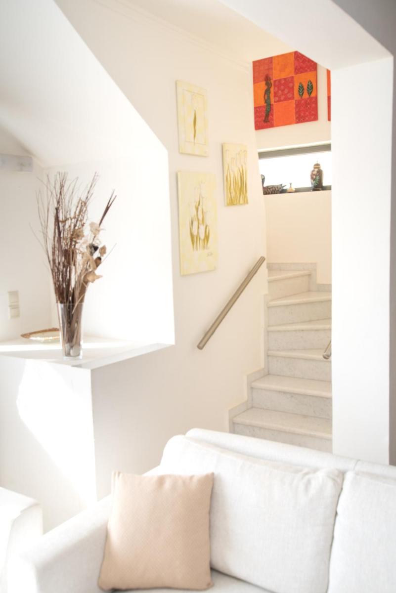 Sunny hideaway Residence Close to the Nature photo 2