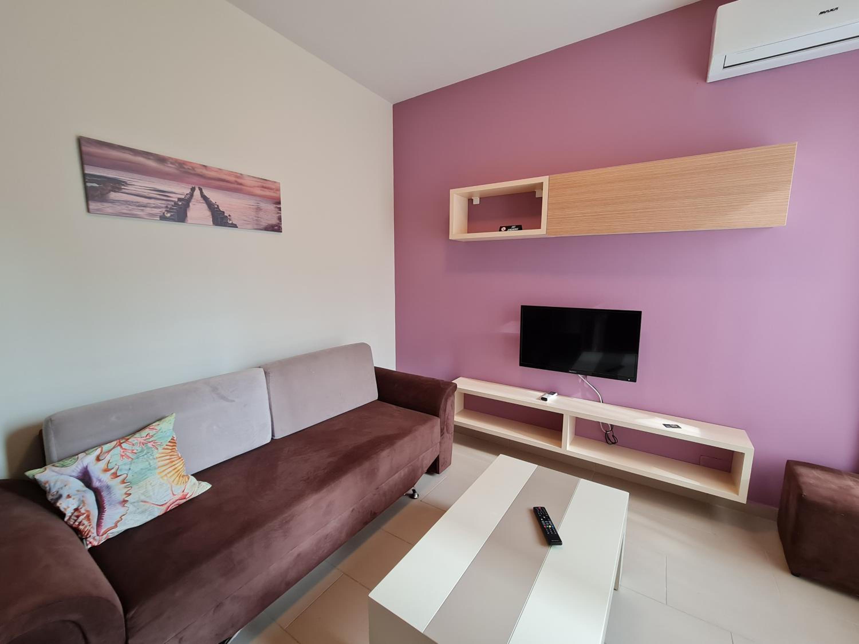 HOLIDAY APARTMENTS Vlore
