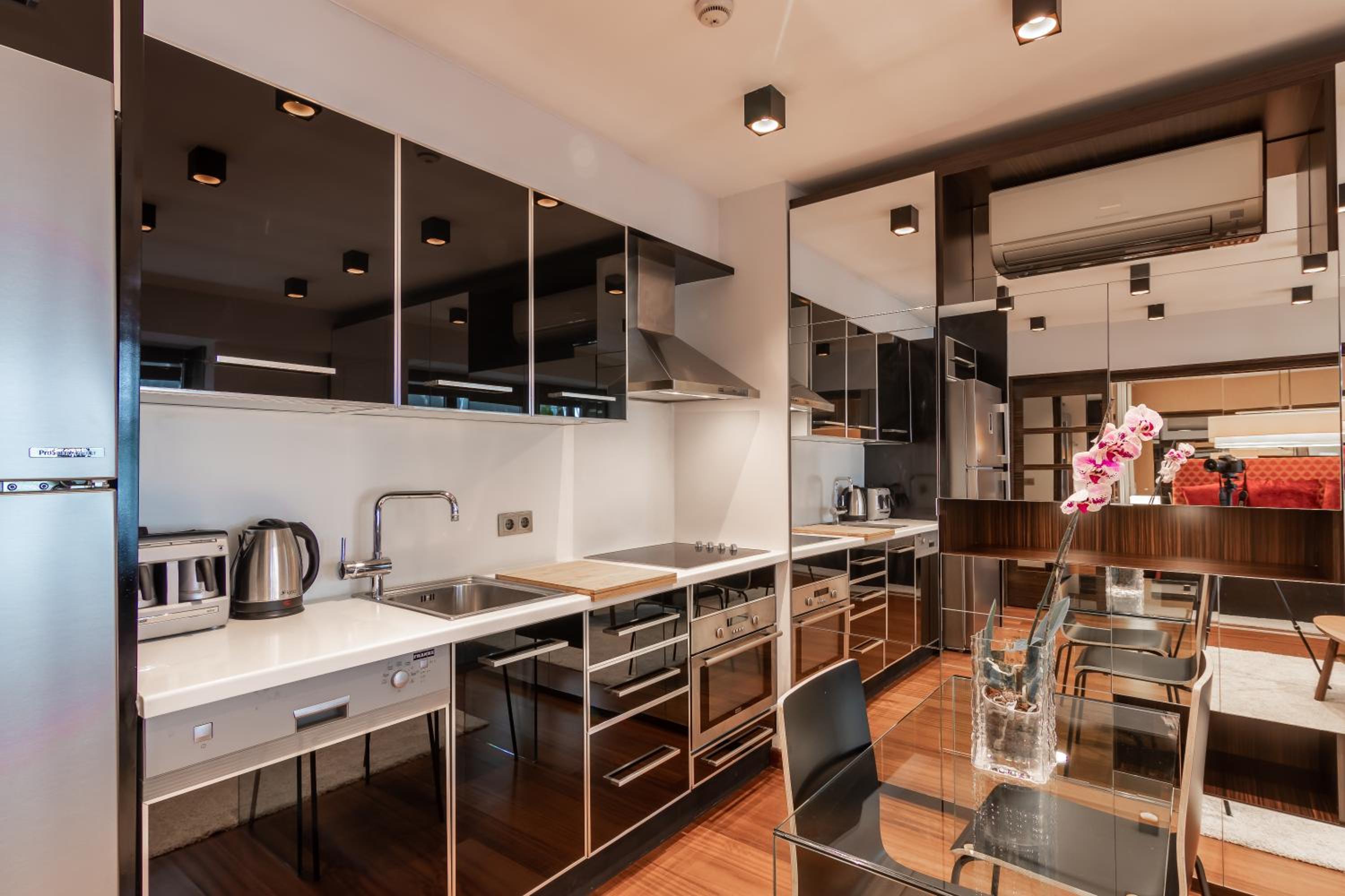 Deger 16 Residences