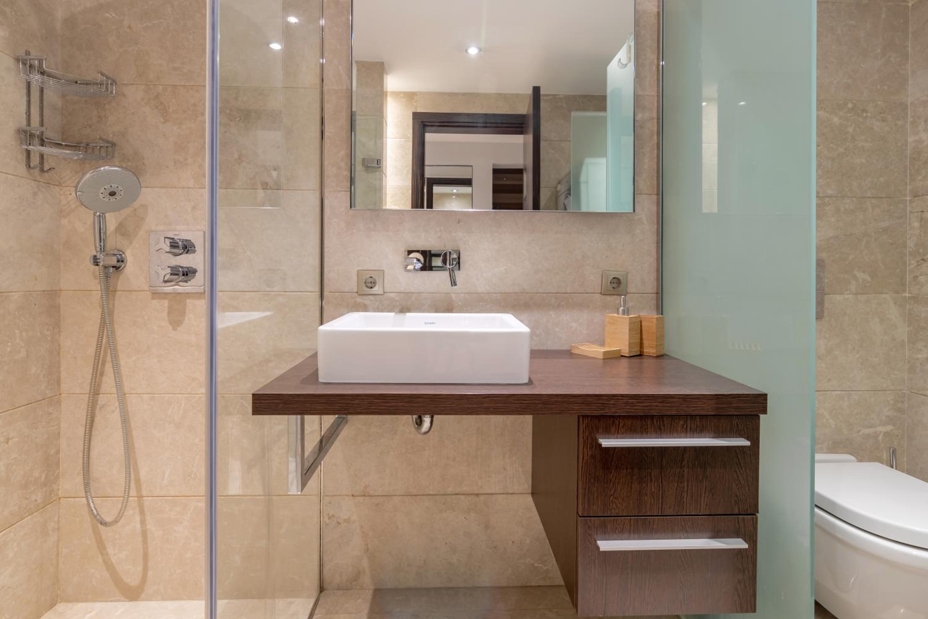 Deger 16 Residences