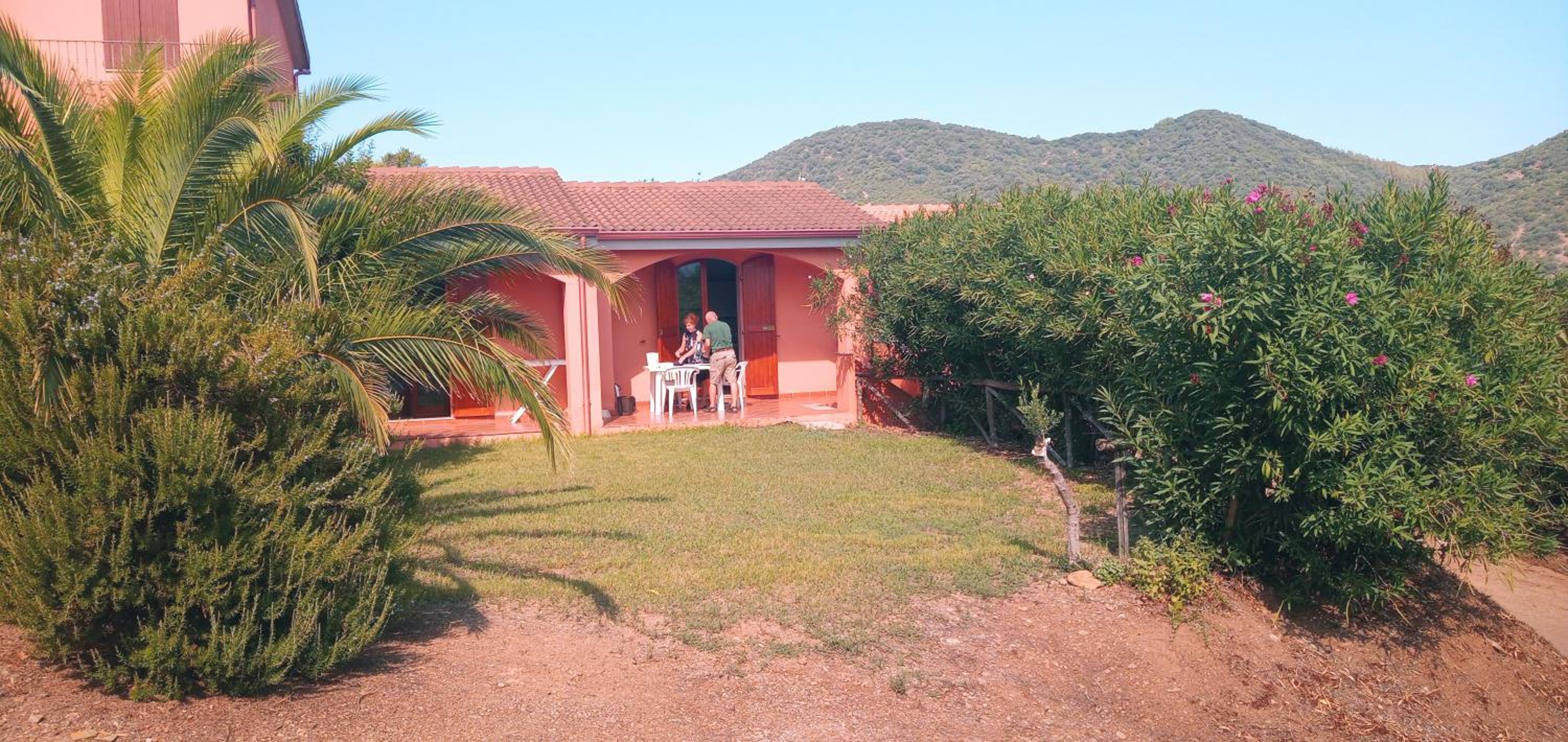 Photo 33