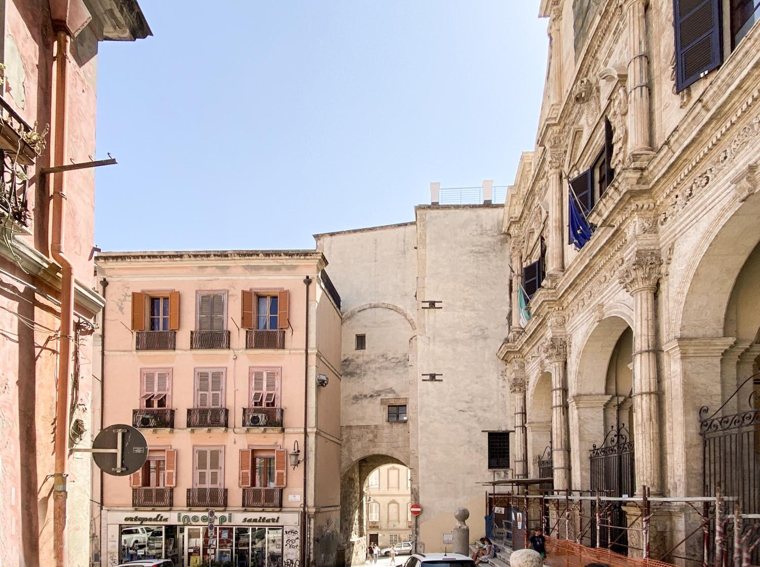 Cagliari Vacations - SU MERI STAMPACE - Luxury apartment city center - Property Image 14