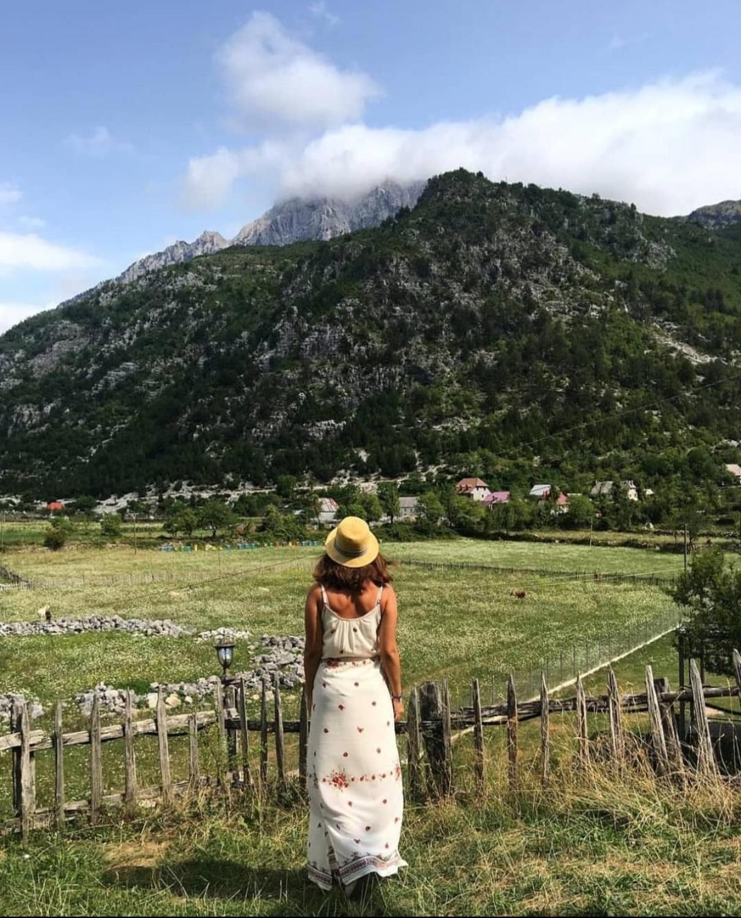 Bujtina Tinari