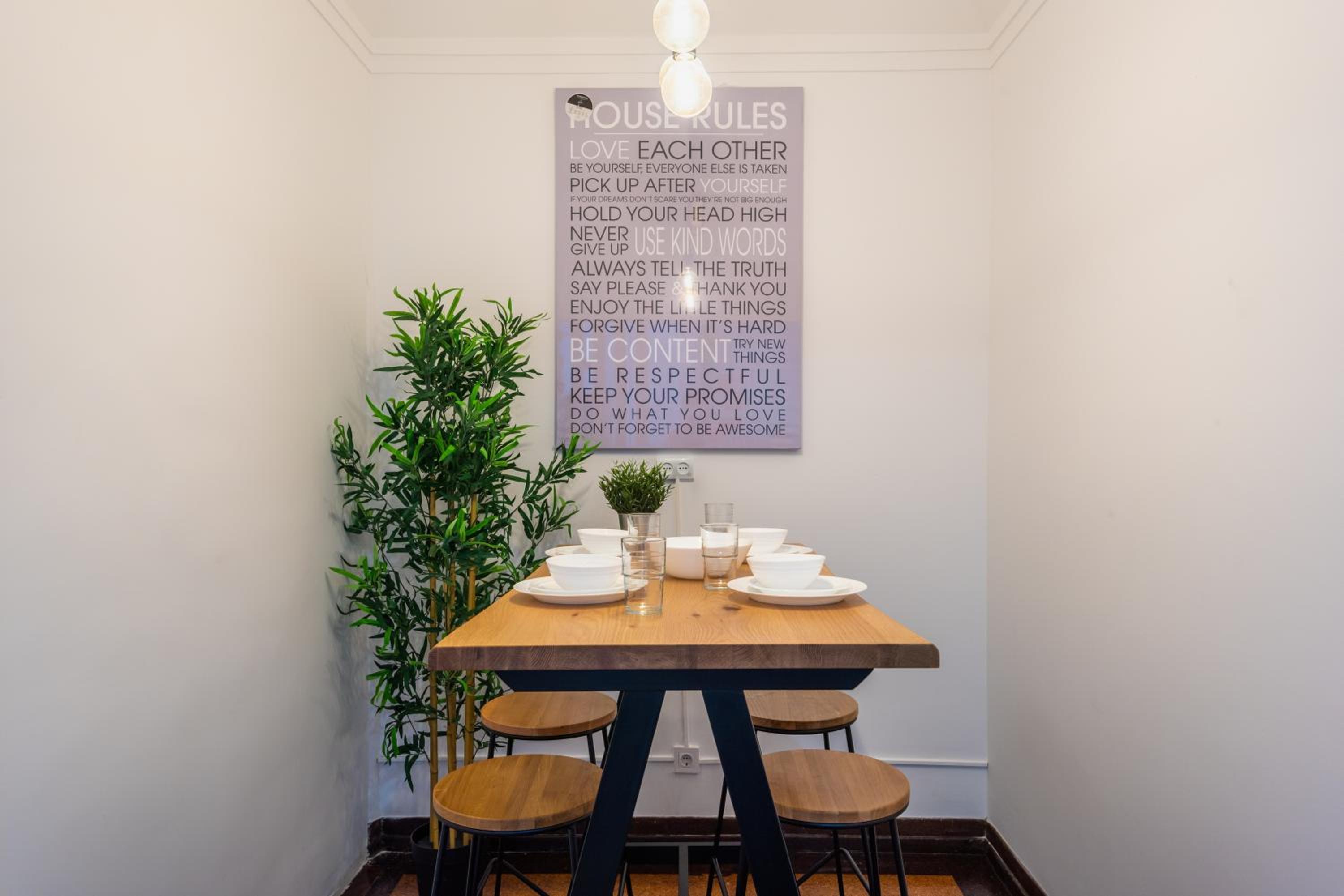 Santos Mattos Guesthouse & Apartments by Lisbon with Sintra