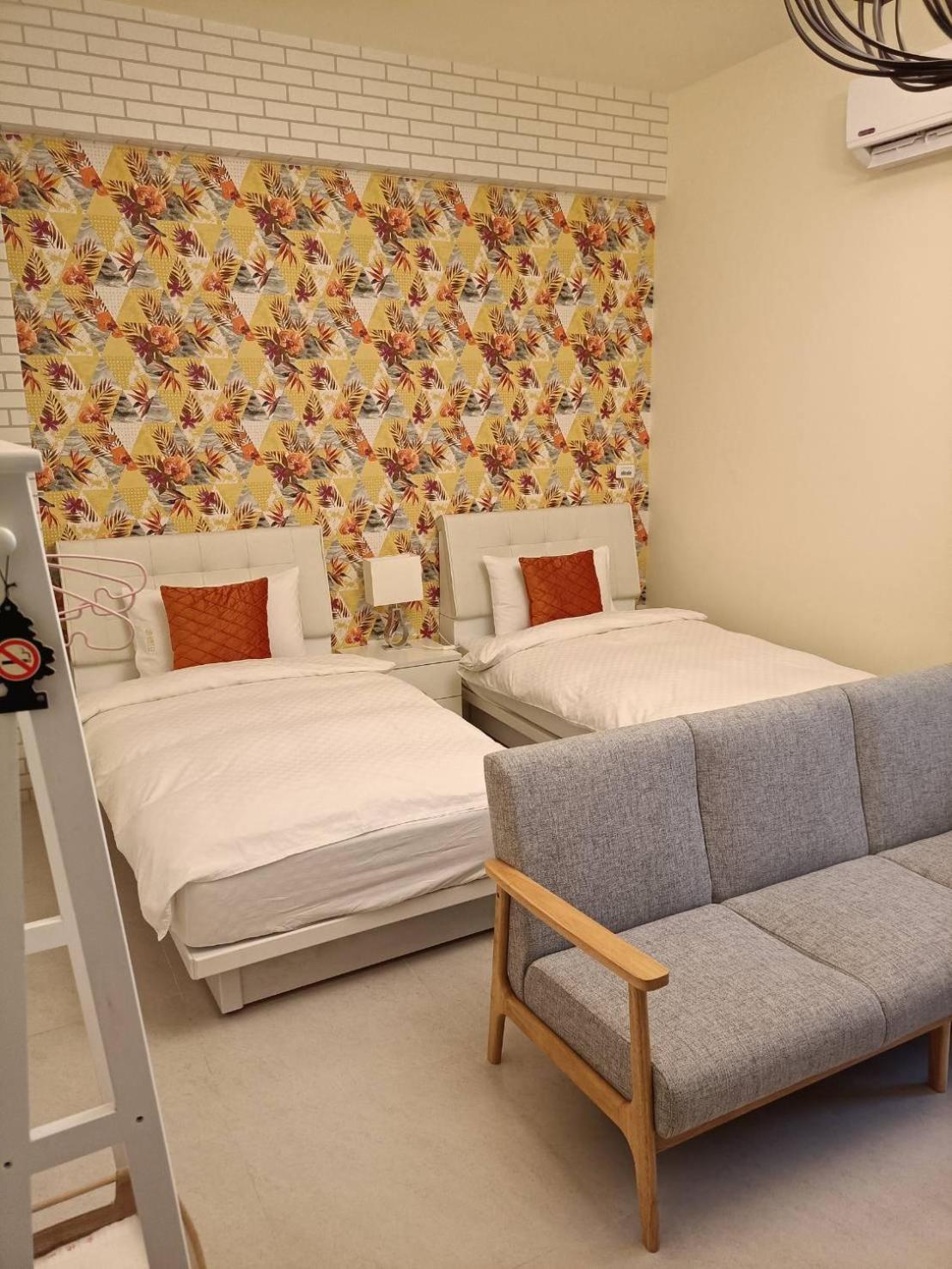 Heye Homestay Guoguang Branch A2571 B2572 view 5