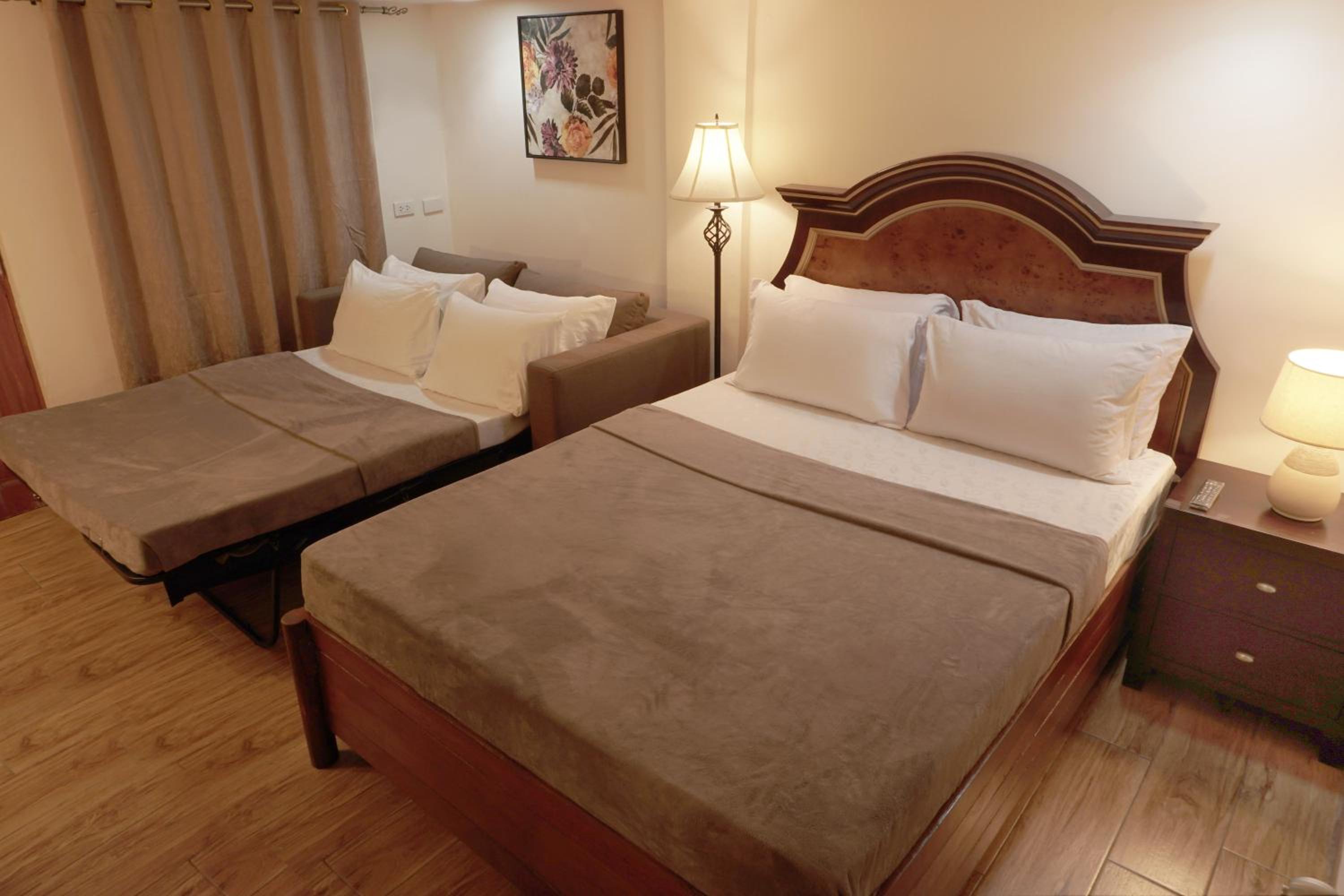 1775 Adriatico Suites