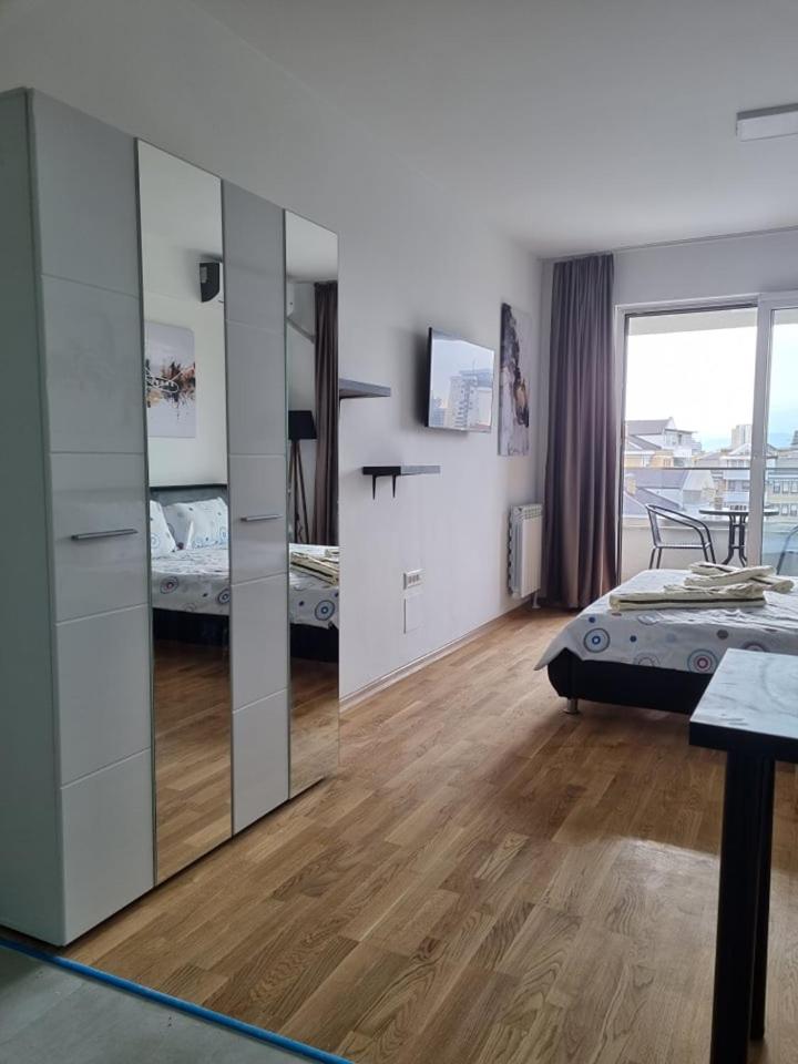 Porta Bus Station Apartment view 4