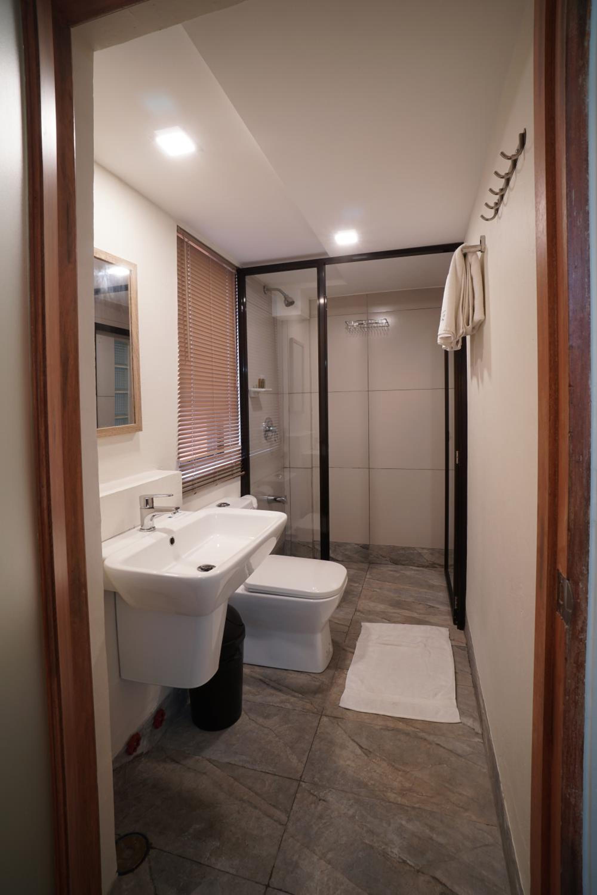 1775 Adriatico Suites