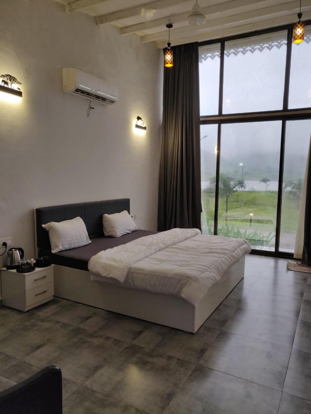 Mountain N Lake Resort view 2
