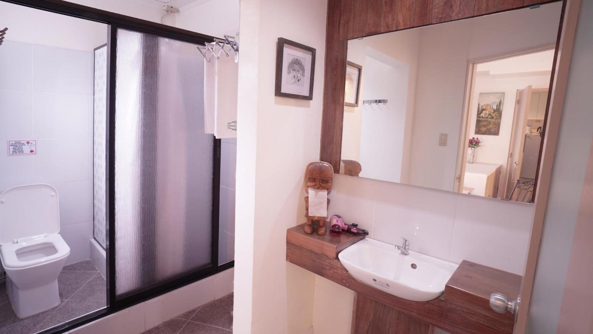 1775 Adriatico Suites