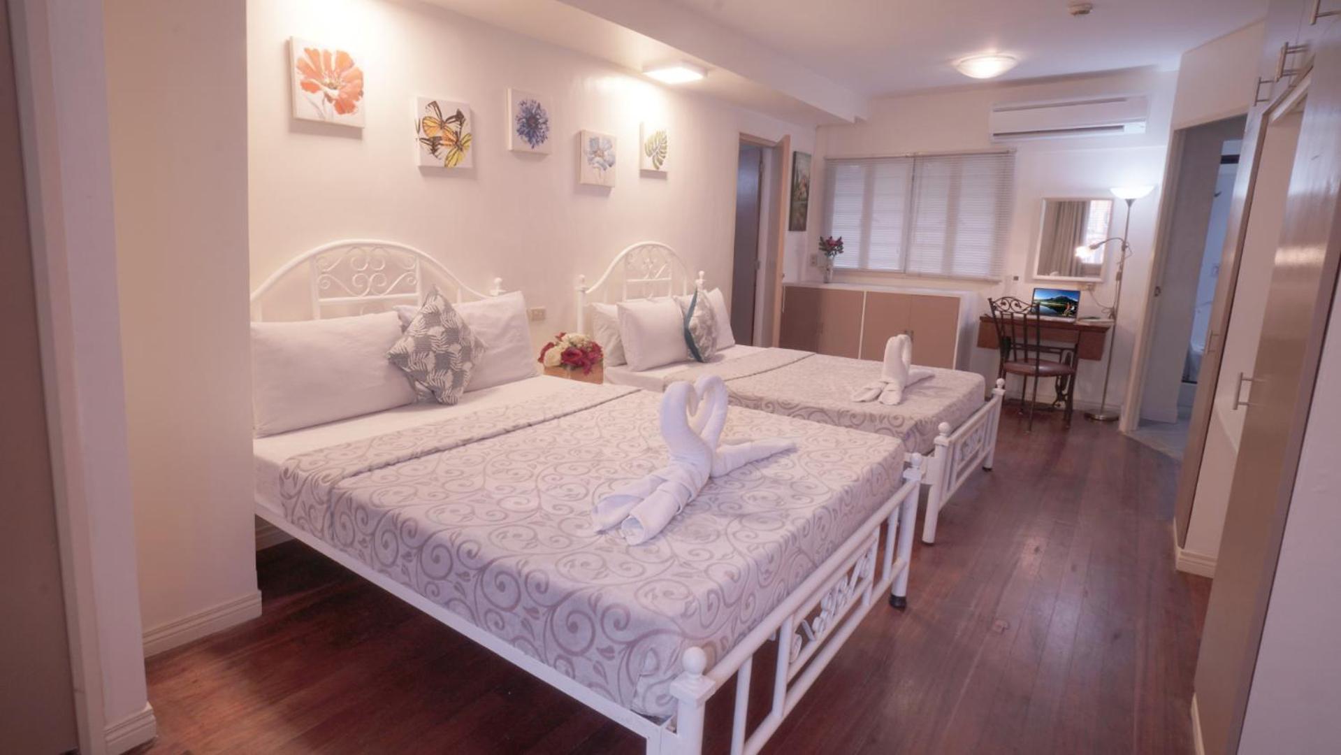 1775 Adriatico Suites