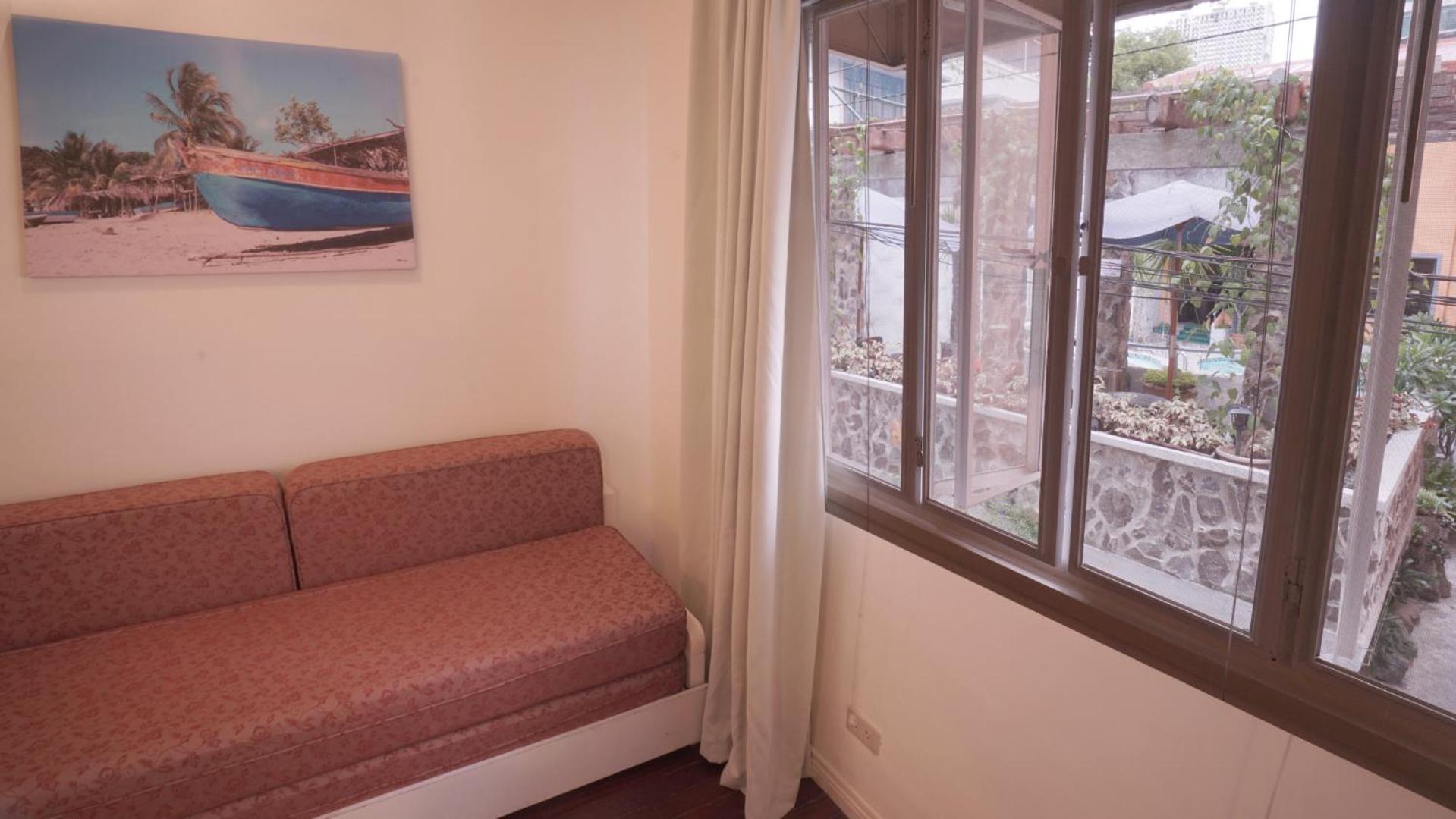 1775 Adriatico Suites