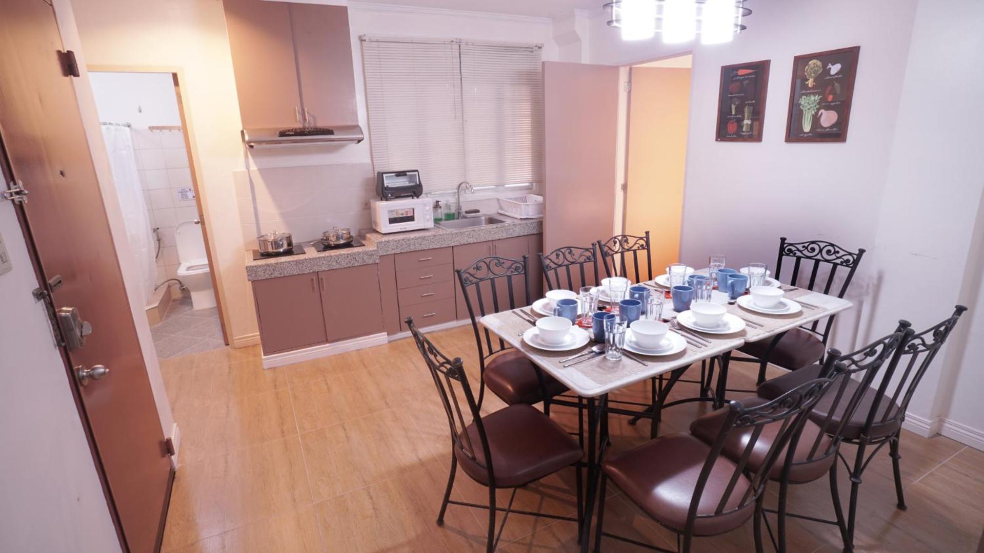 1775 Adriatico Suites