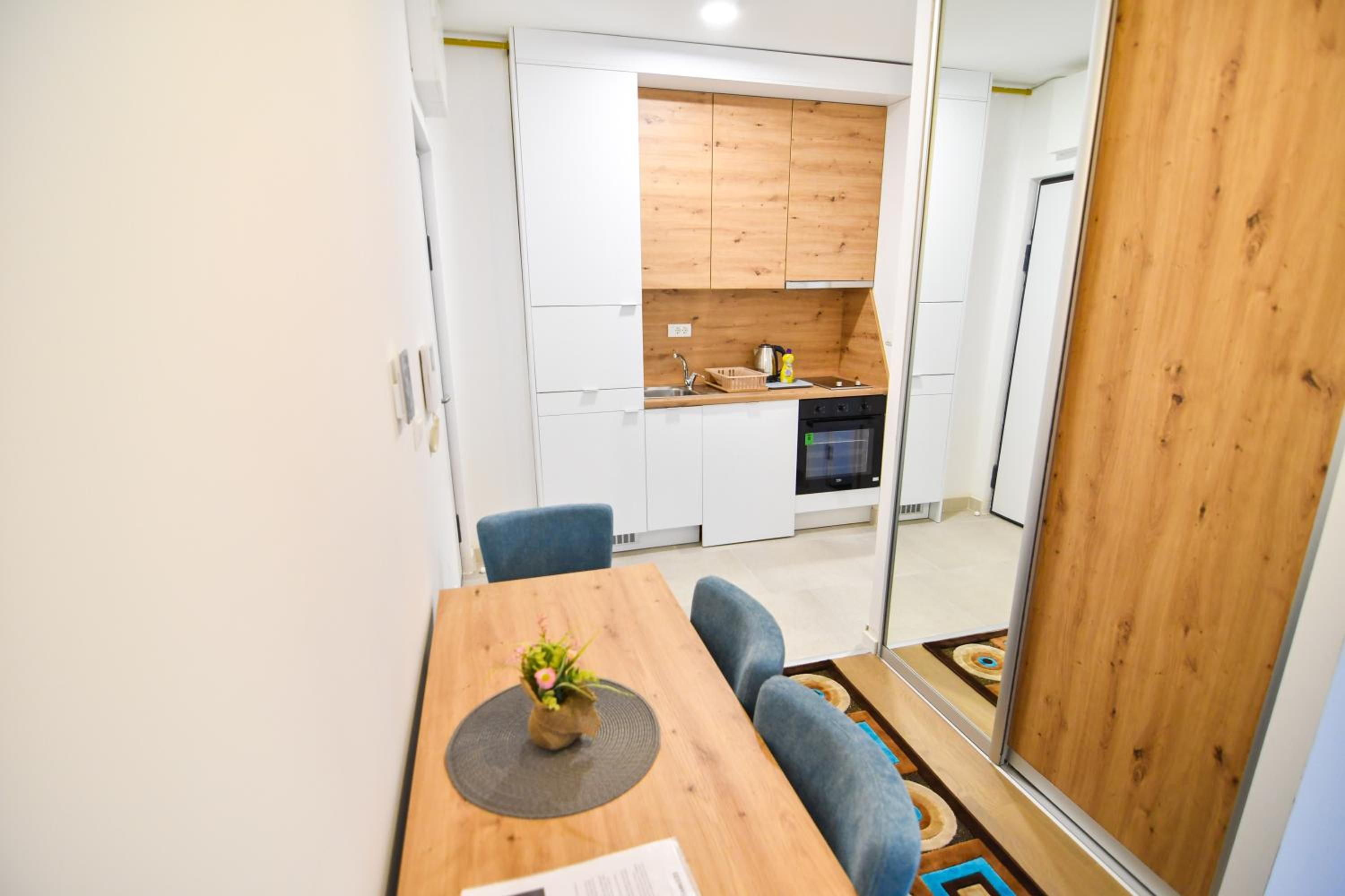 Mountain Wings Apartments