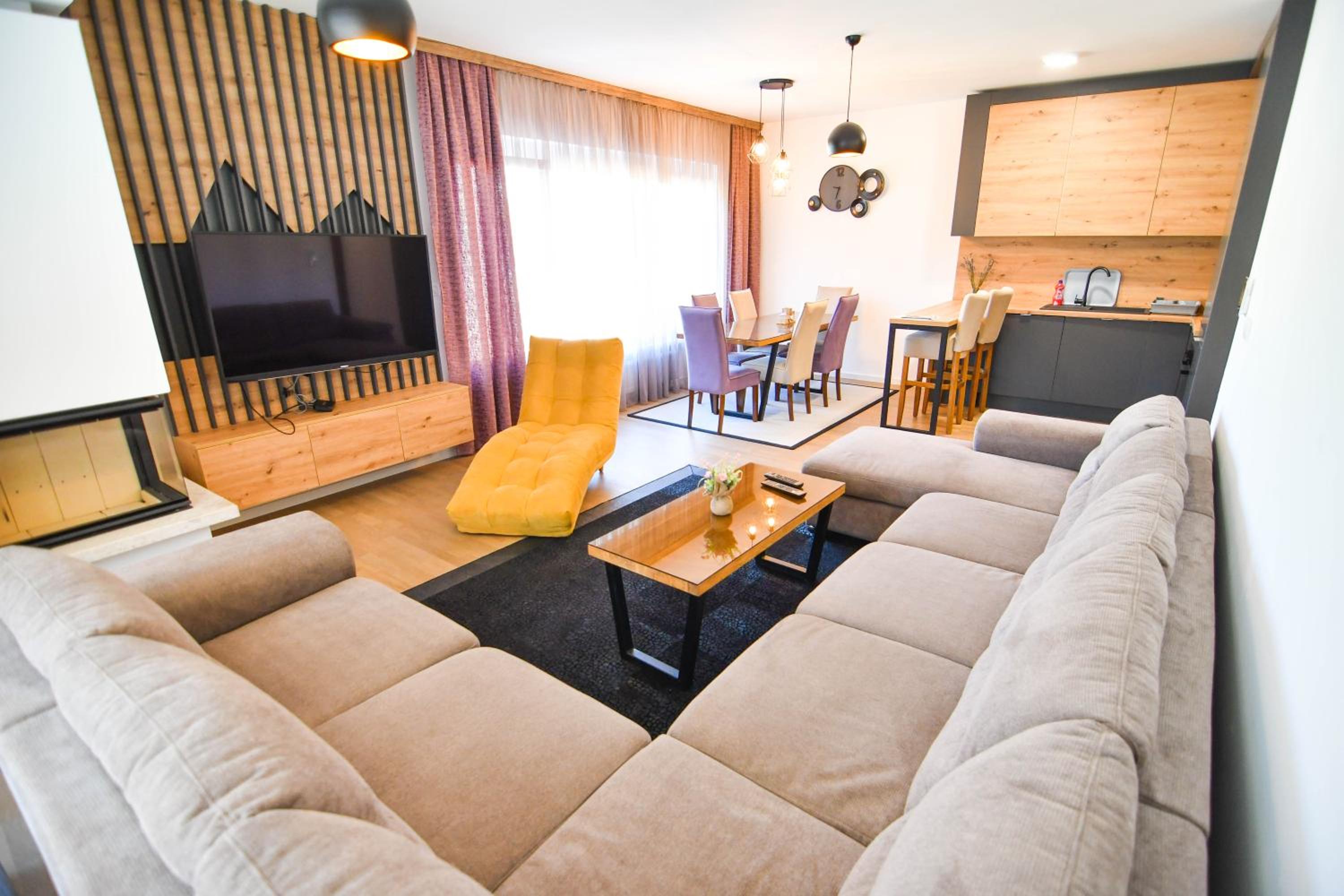 Mountain Wings Apartments