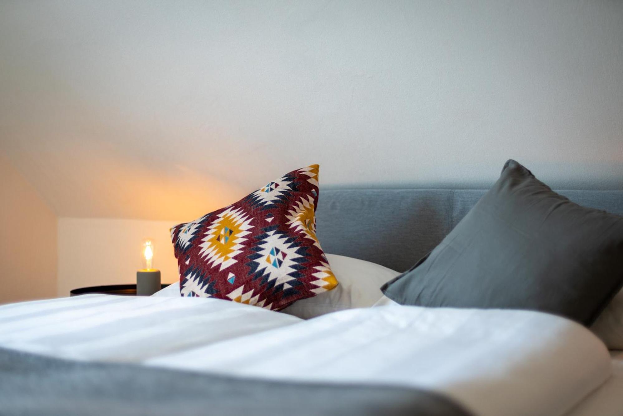 CASSEL LOFTS - Komfortable Wohnung für 4 - nahe SMA & Fulda