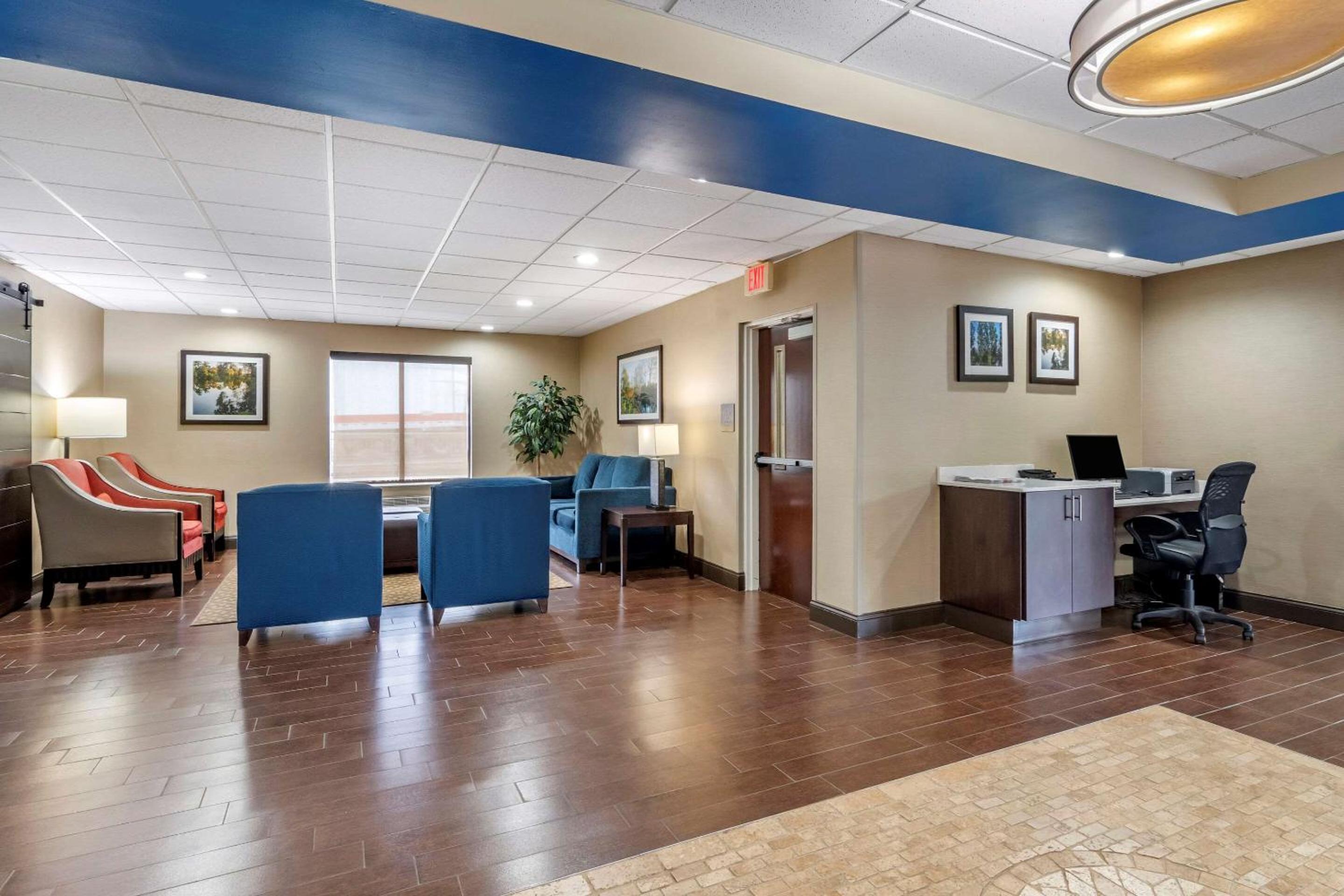 Comfort Inn & Suites Oxford South view 4