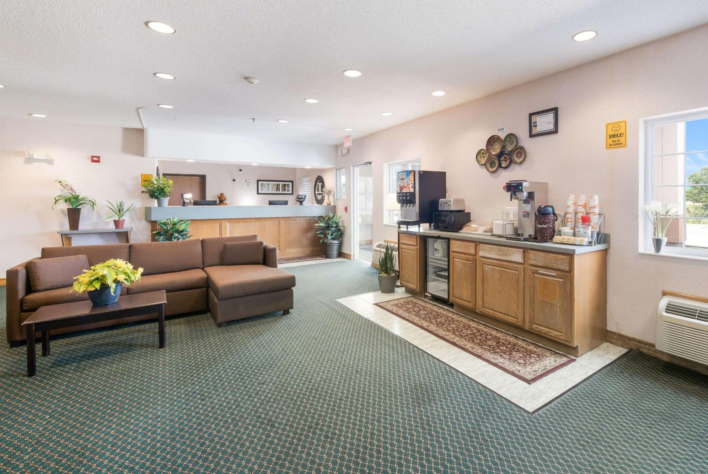 Rodeway Inn Urbana Champaign University Area