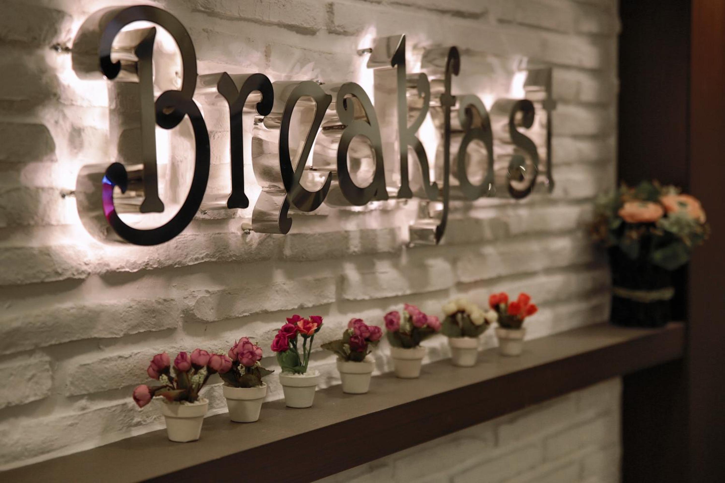 Just Inn Otel - Image 25