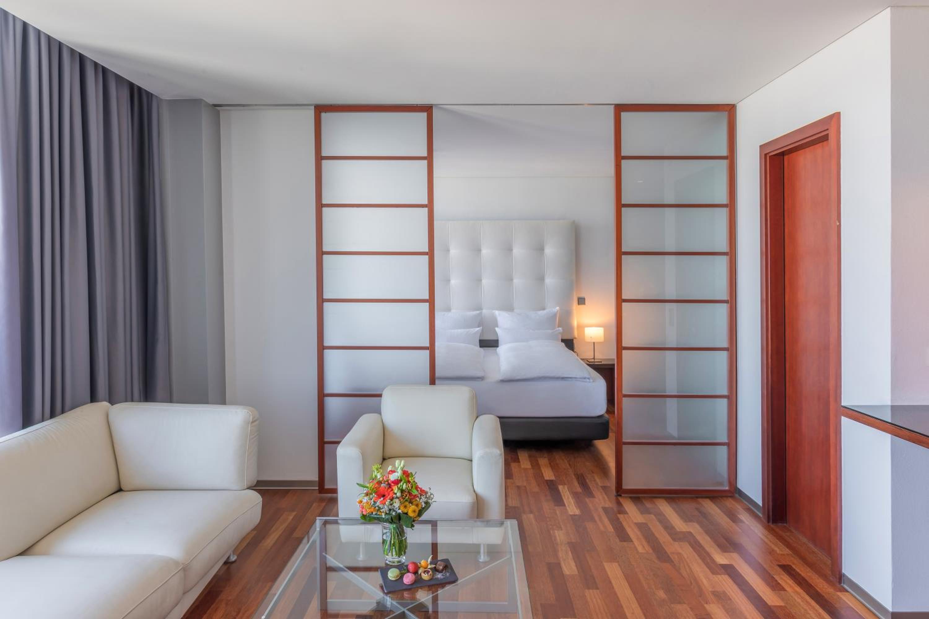 INNSiDE by Melia Frankfurt Eurotheum - Property Image 23