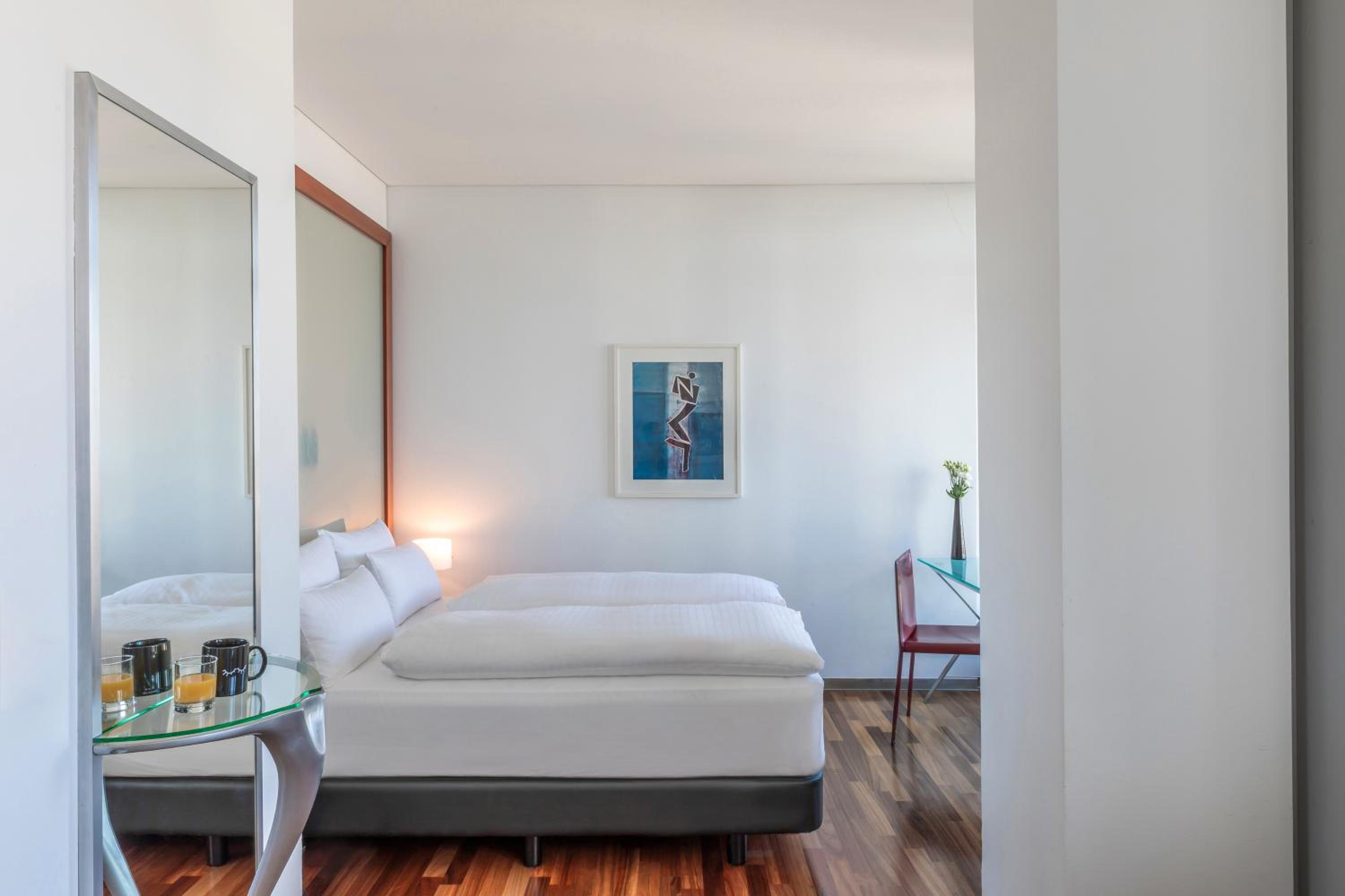 INNSiDE by Melia Frankfurt Eurotheum - Property Image 13