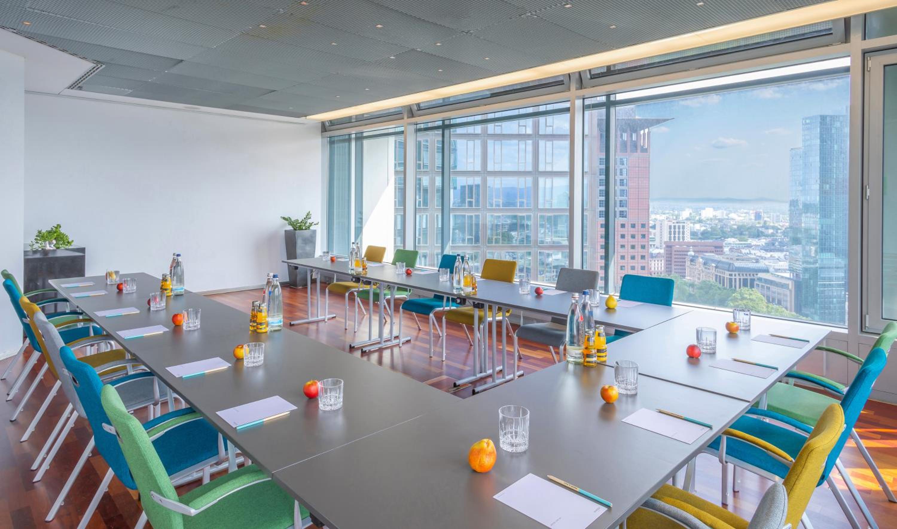 INNSiDE by Melia Frankfurt Eurotheum - Property Image 9