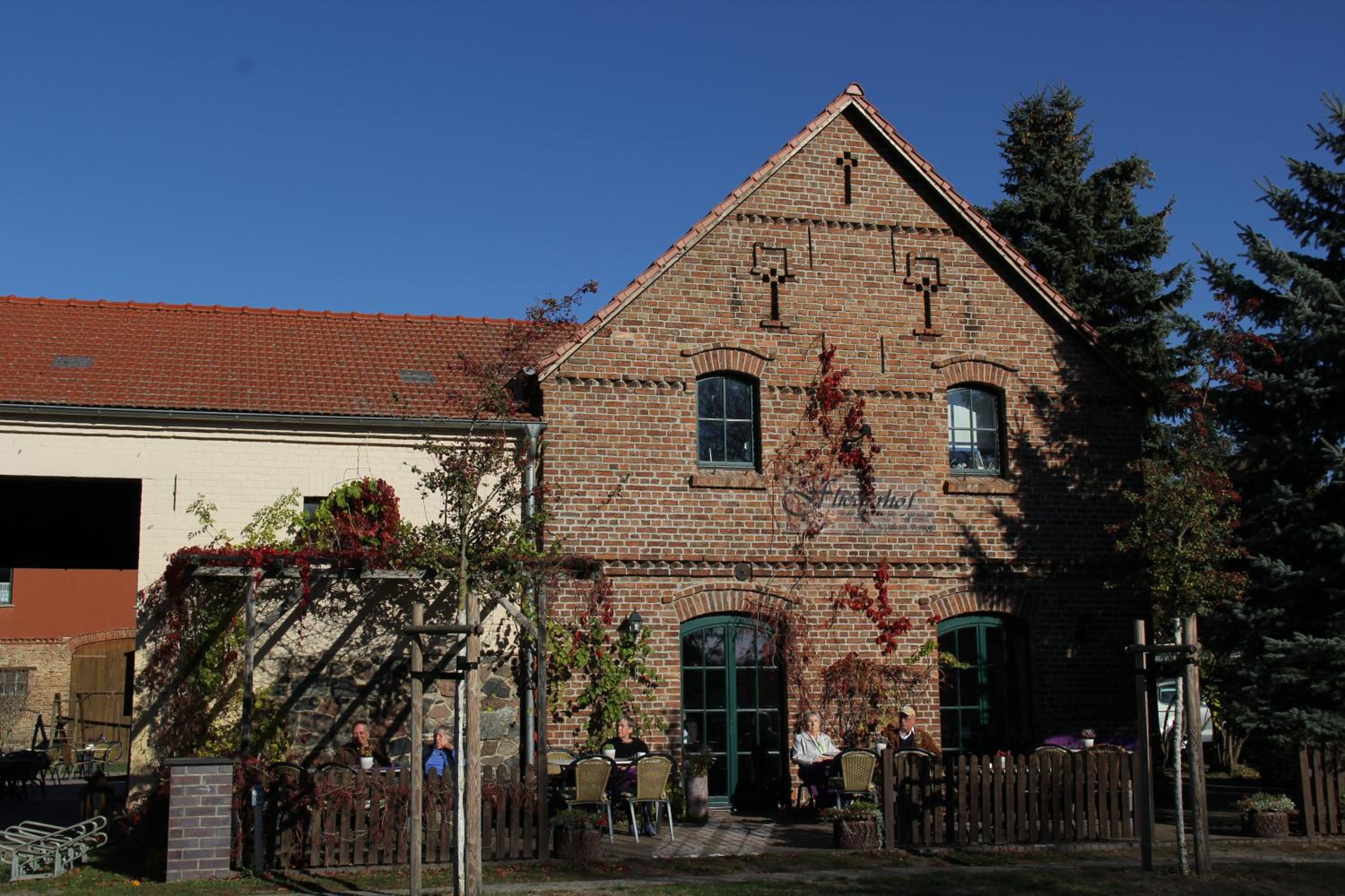 Photo 48