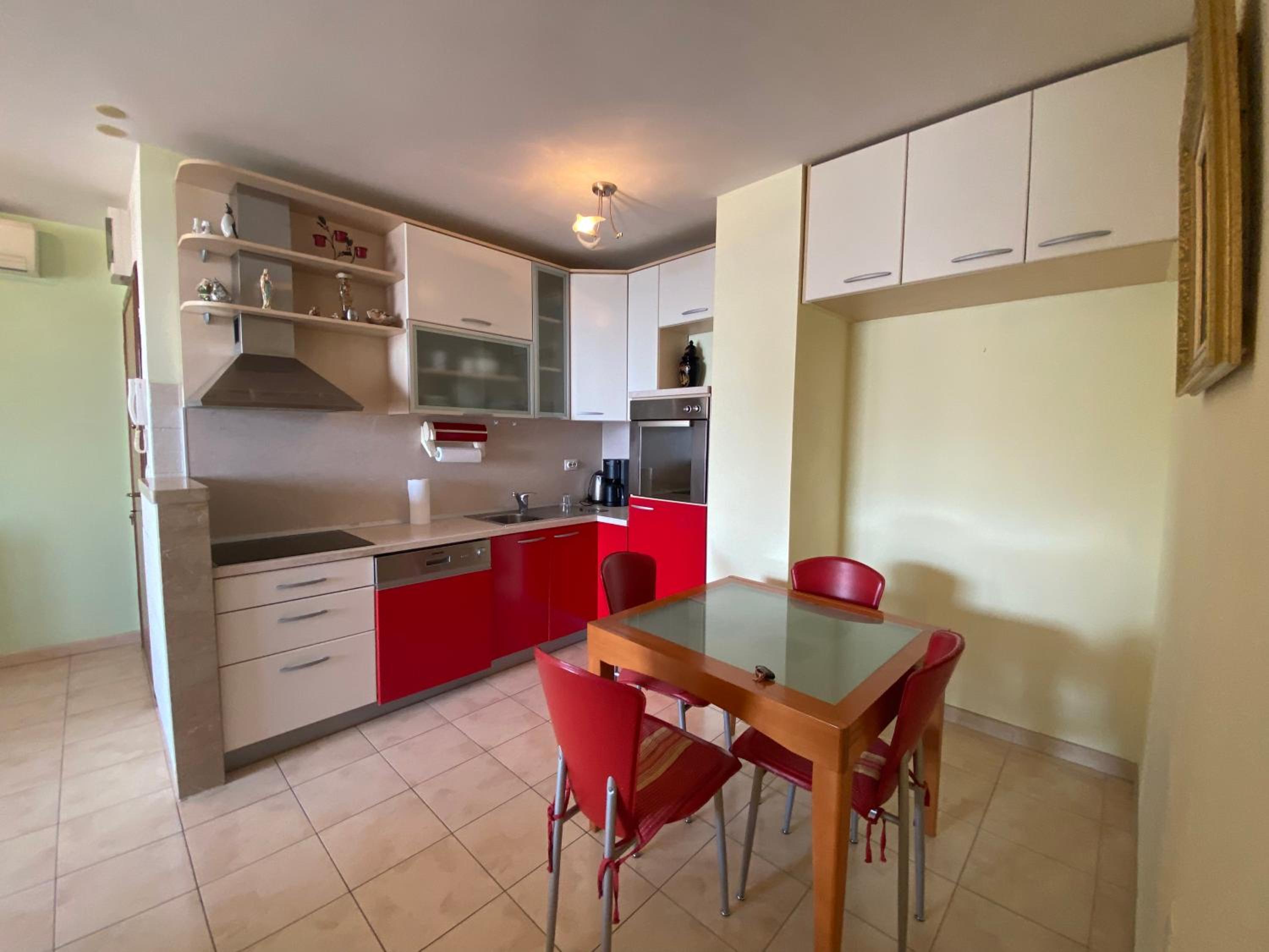 Žnjan Apartment en Split — kitchen