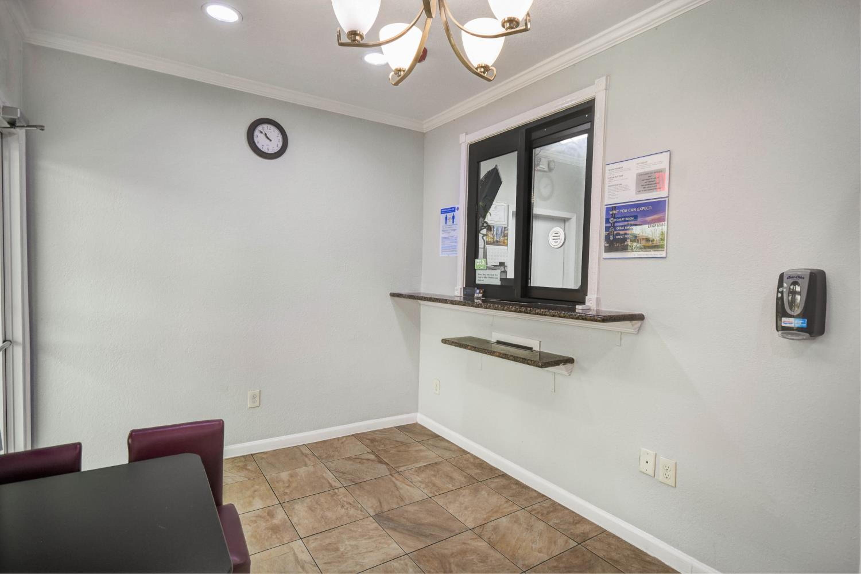 Motel 6 Humble, TX - Houston International Airport - Property Image 14
